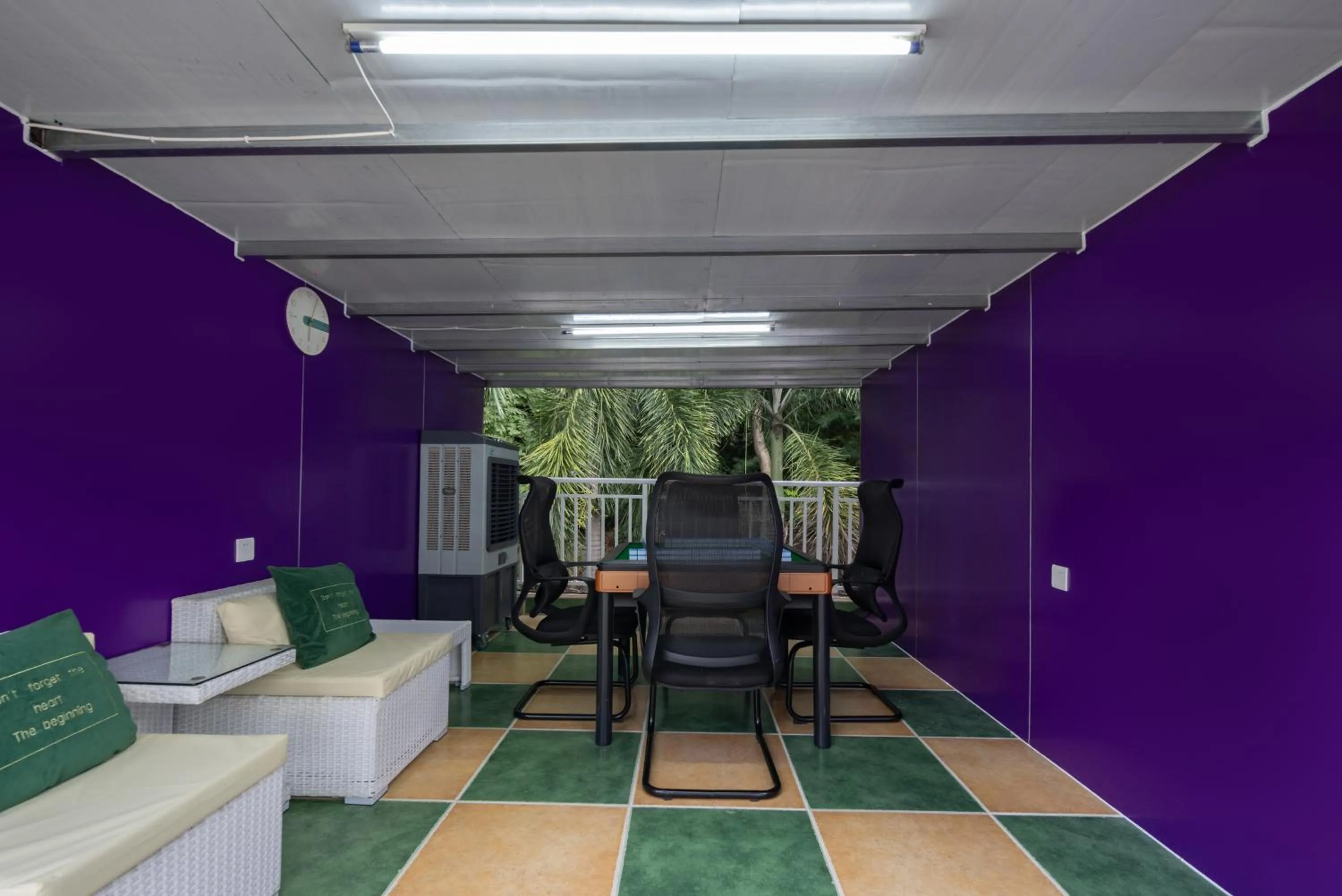 Game Room in Summer Tree Inn