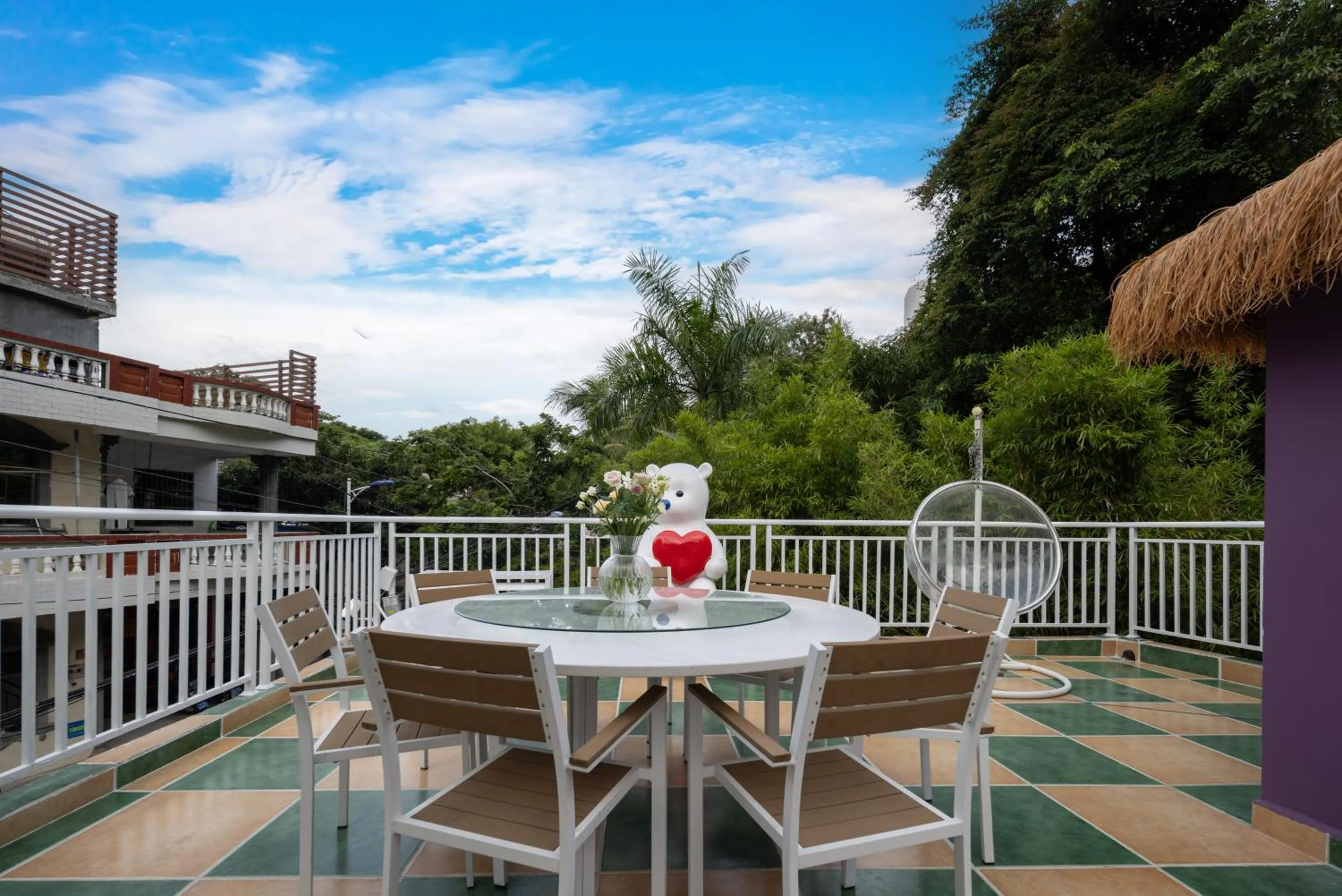Balcony/Terrace in Summer Tree Inn