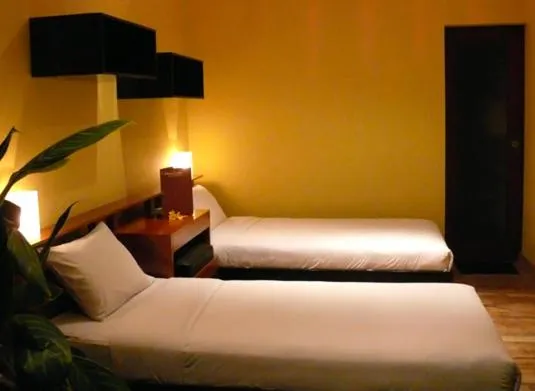 Bedroom, Bed in JavaCove Beach Hotel