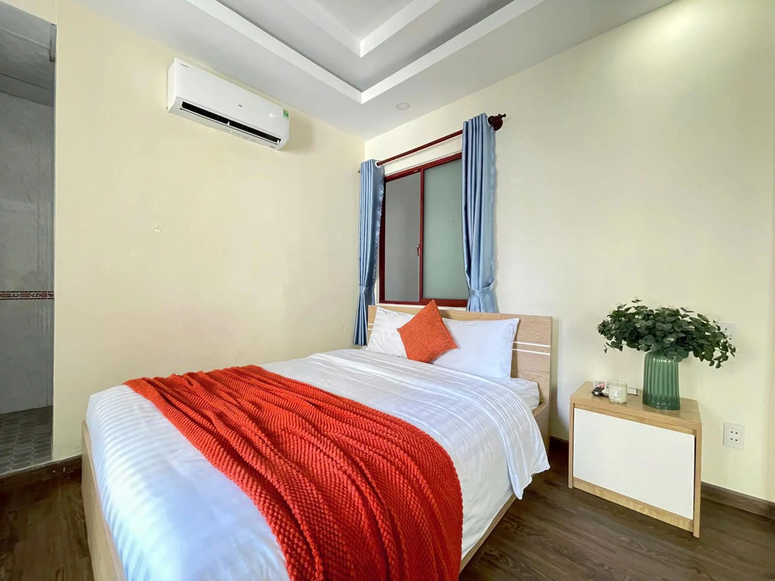 Bed in Joi Boutique Bãi Trước