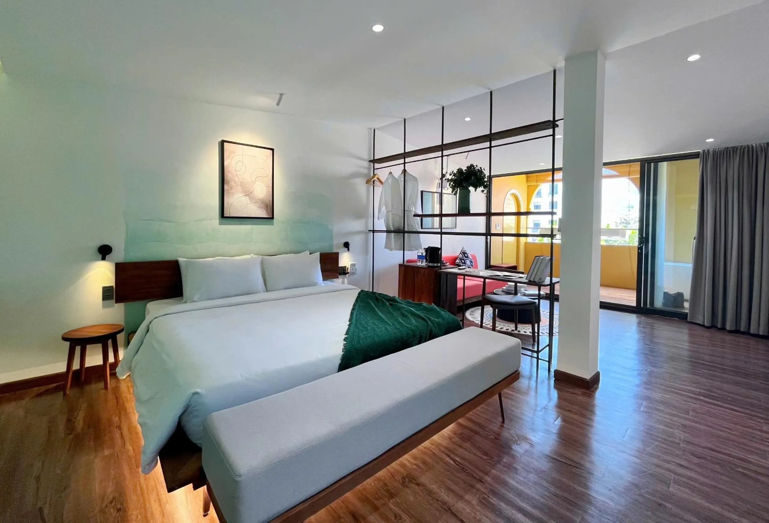 Bed in Joi Boutique Bãi Trước