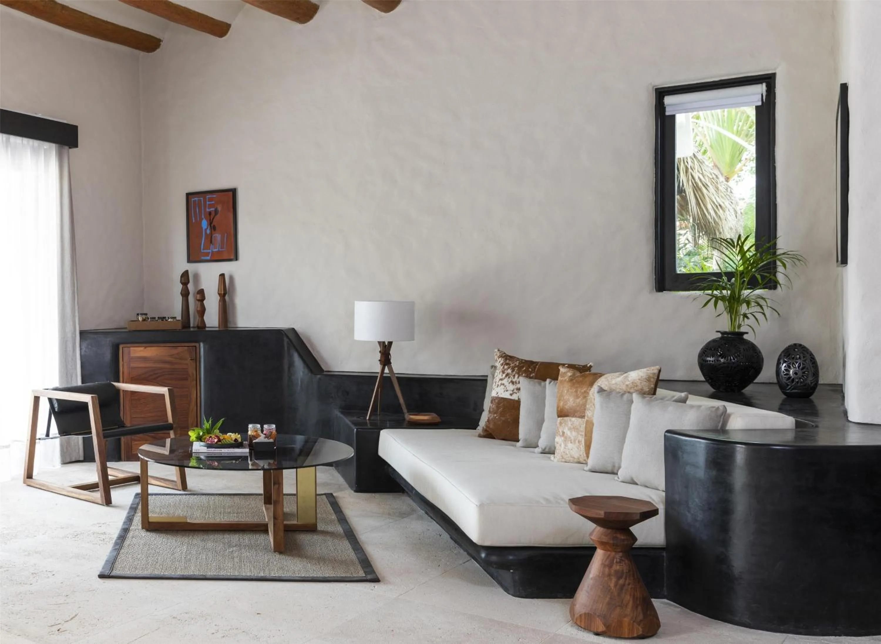 Photo of the whole room in Thompson Zihuatanejo, A Beach Resort, by Hyatt
