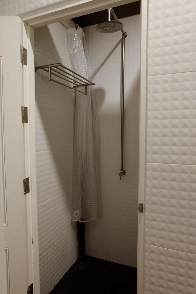 Bathroom in Bloom Cafe & Hostel