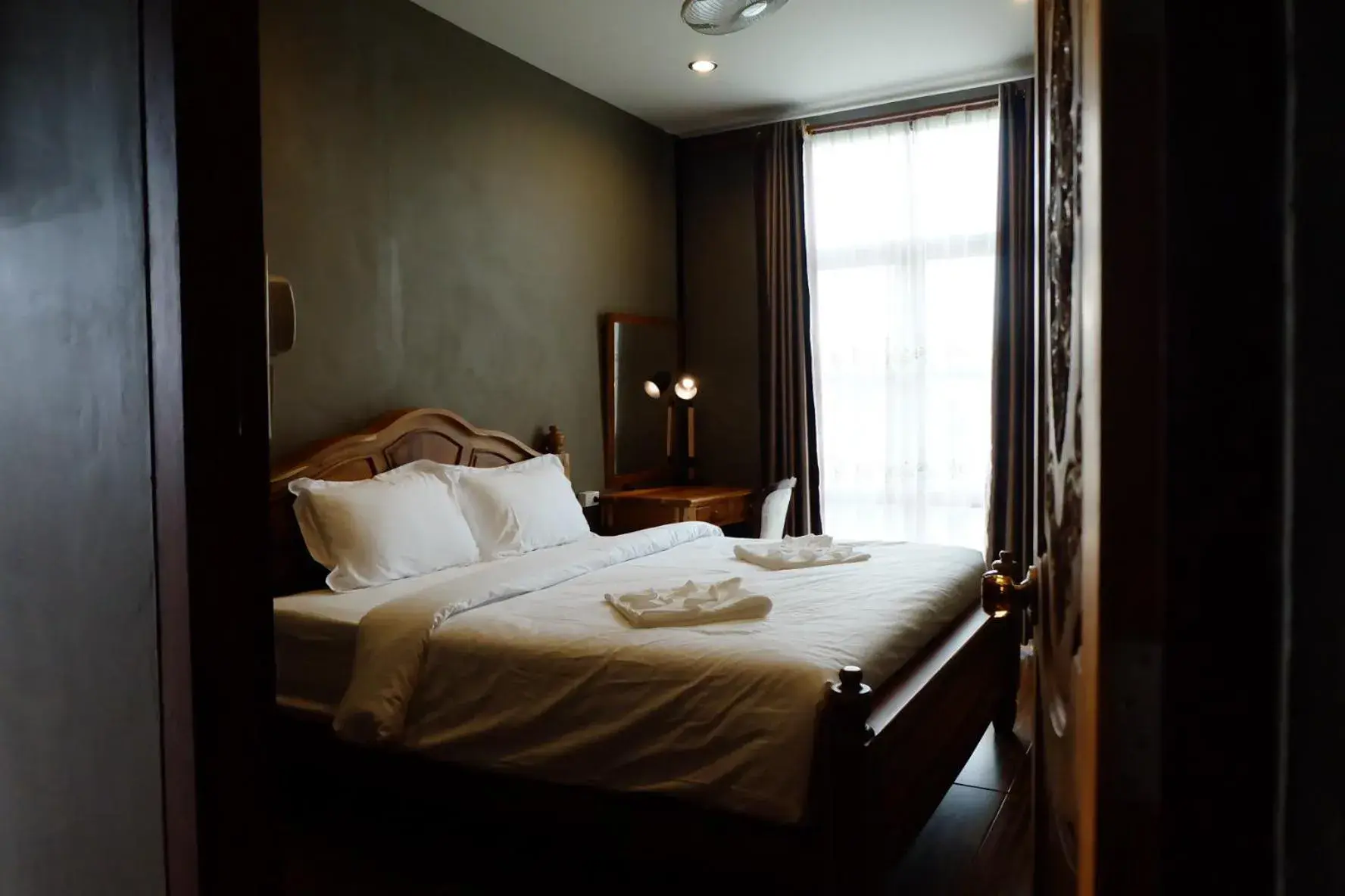 Standard Double Room with Shared Bathroom in Bloom Cafe & Hostel Standard Double Room with Shared Bathroom in Bloom Cafe & Hostel