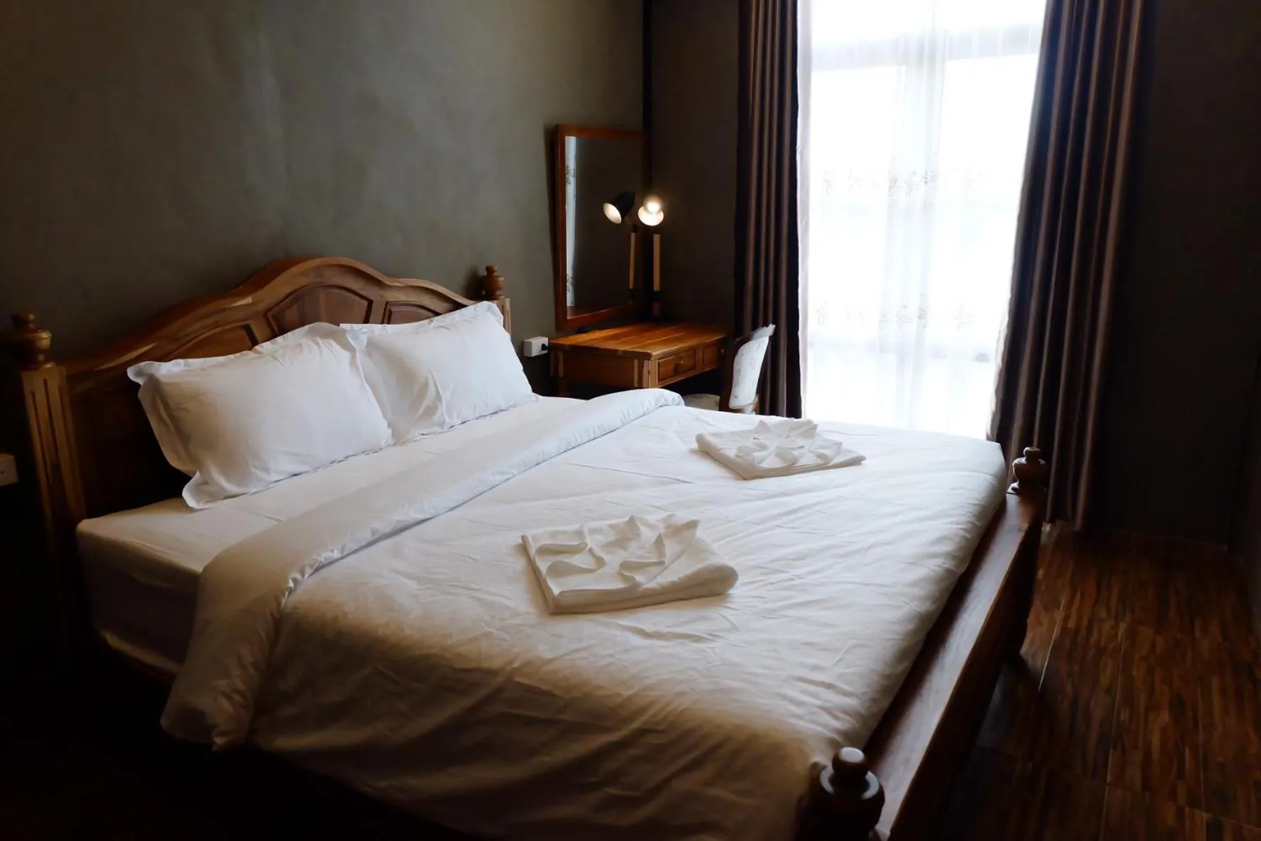 Photo of the whole room, Bed in Bloom Cafe & Hostel