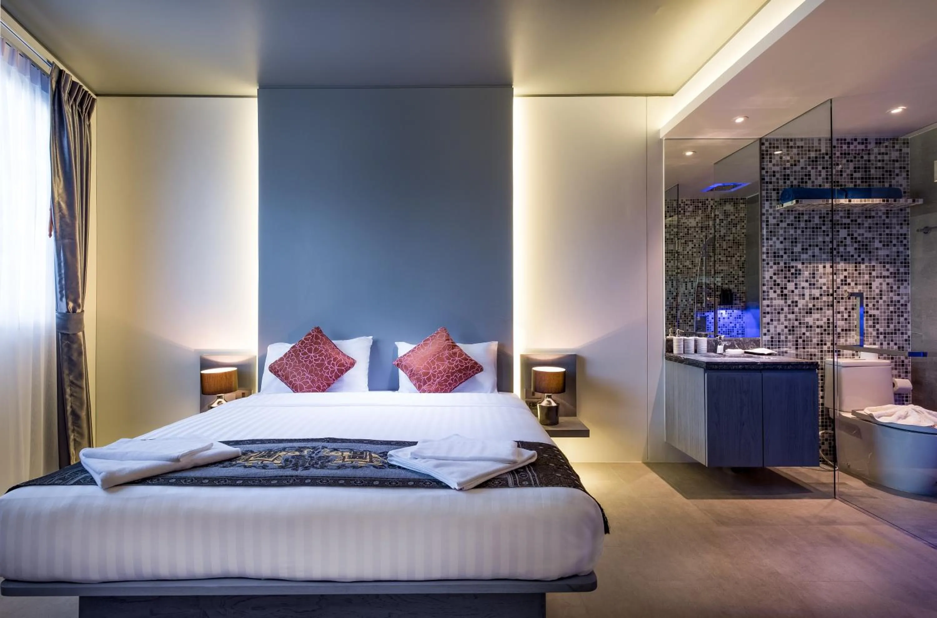 Bed in Kamala Resotel, SHA Extra Plus