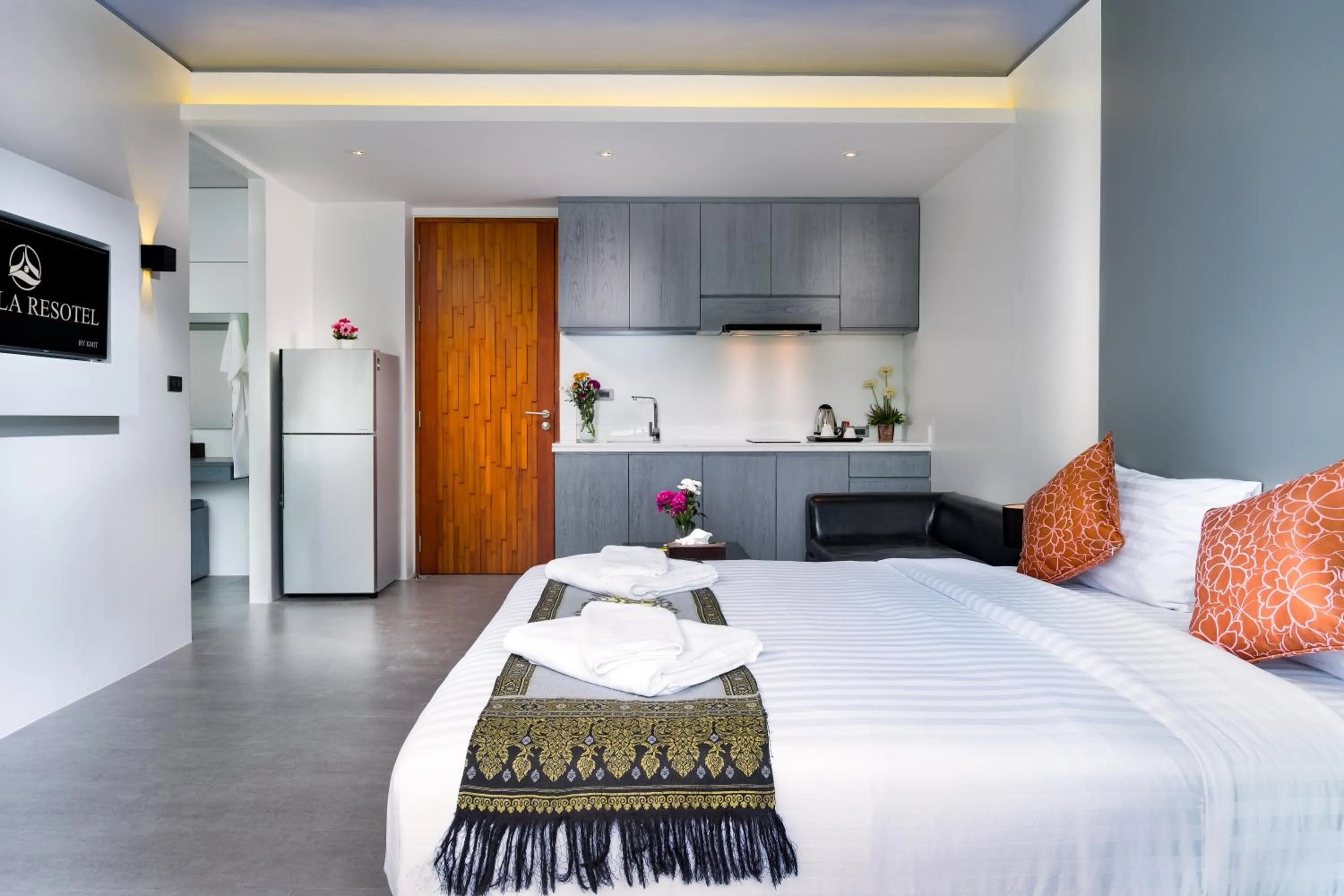 Bedroom, Bed in Kamala Resotel, SHA Extra Plus