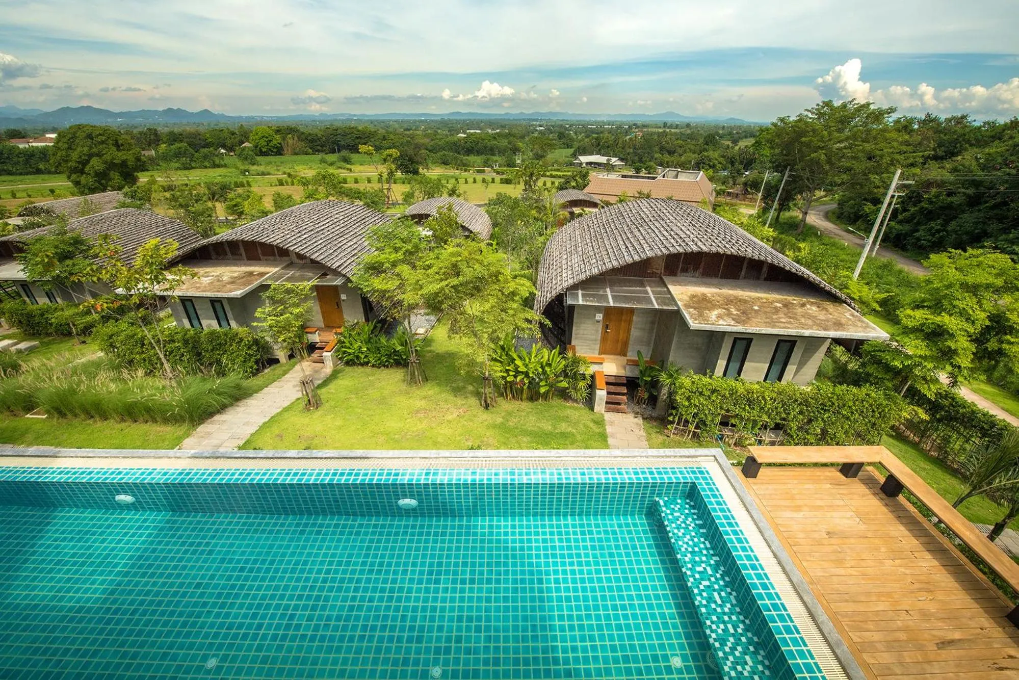 Swimming pool in Vino Neste Private Pool Villas