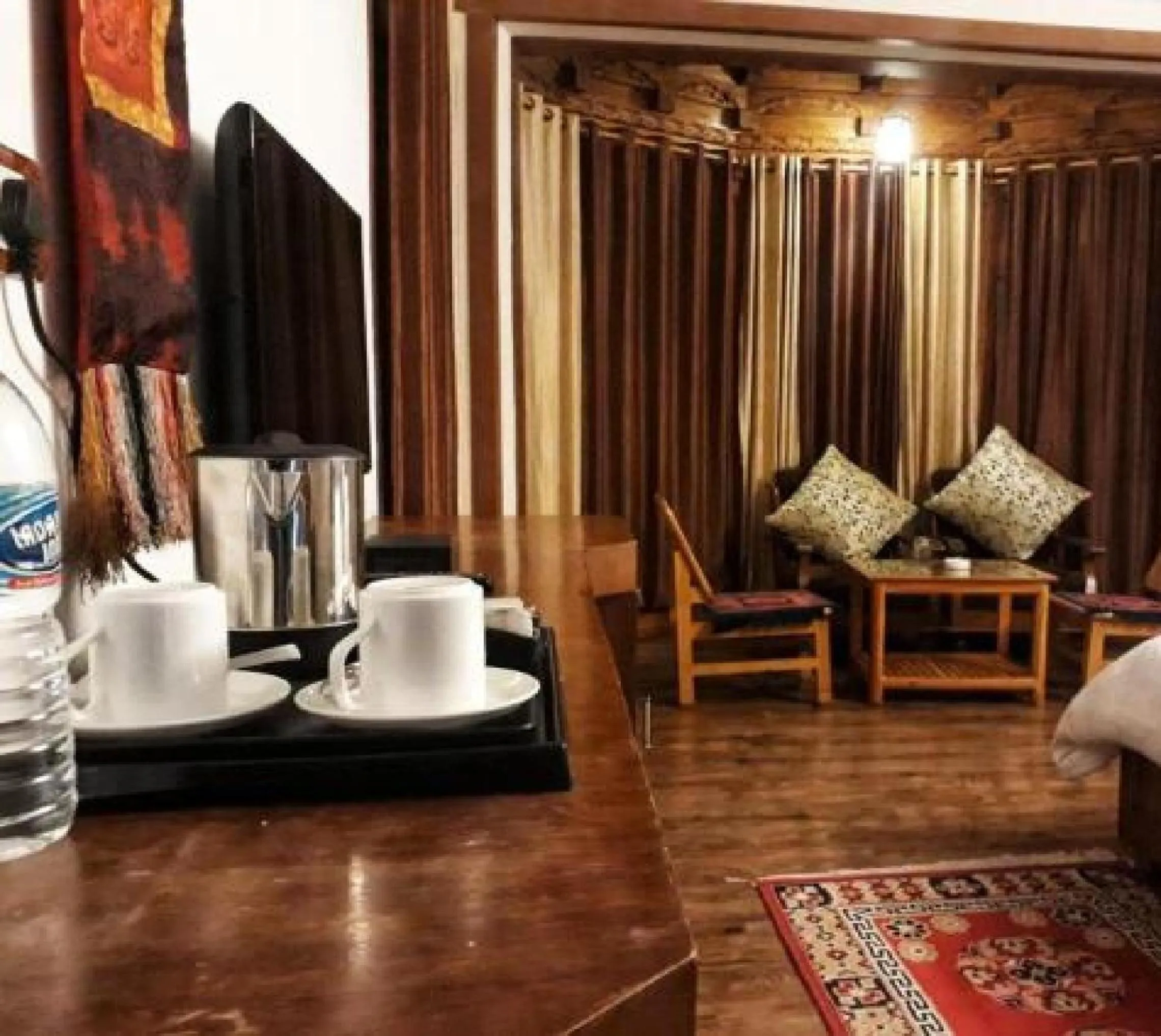 Bedroom in Himalayan Retreat-Karzoo