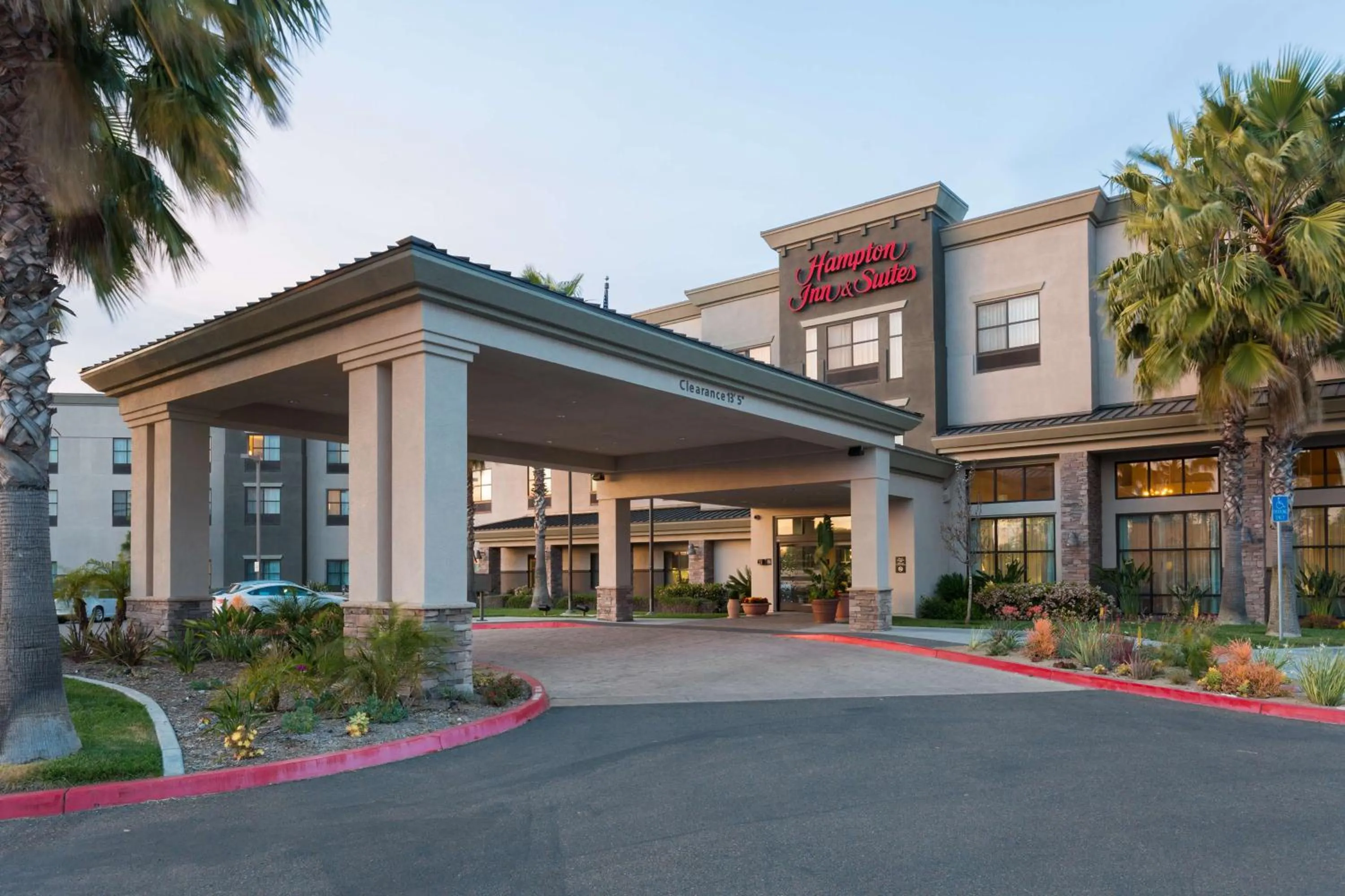 Property building in Hampton Inn & Suites San Diego-Poway