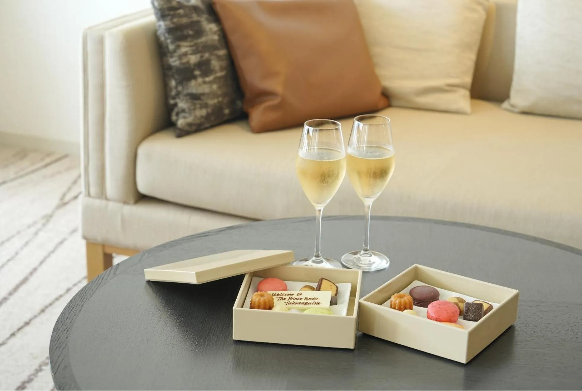 Food and drinks in The Prince Kyoto Takaragaike, Autograph Collection