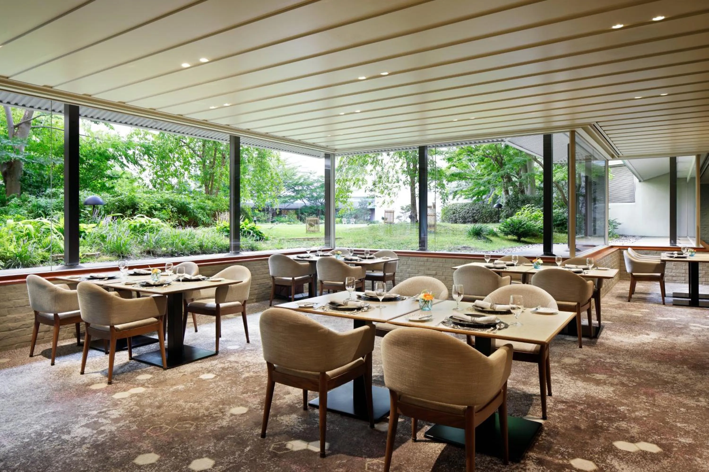 Restaurant/places to eat in The Prince Kyoto Takaragaike, Autograph Collection