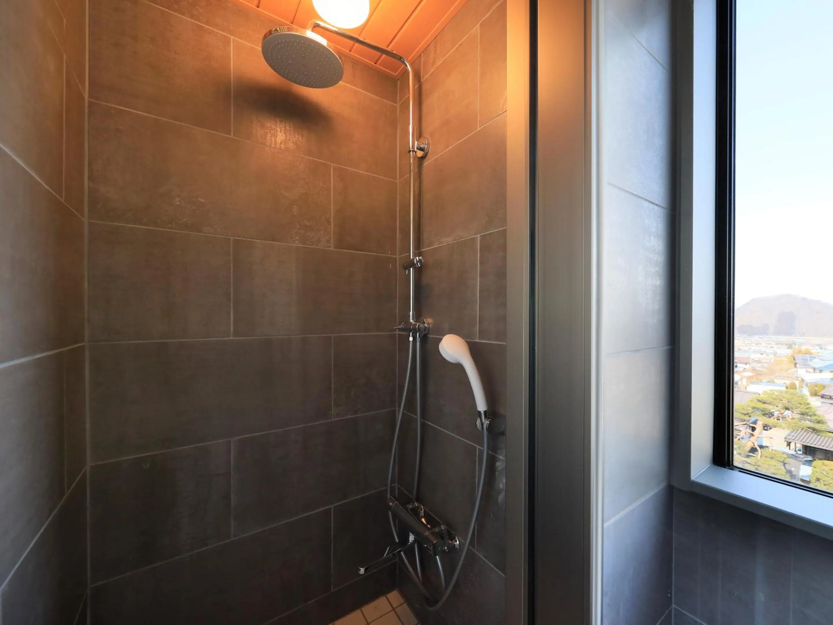 Shower in Hotel Tsubakino