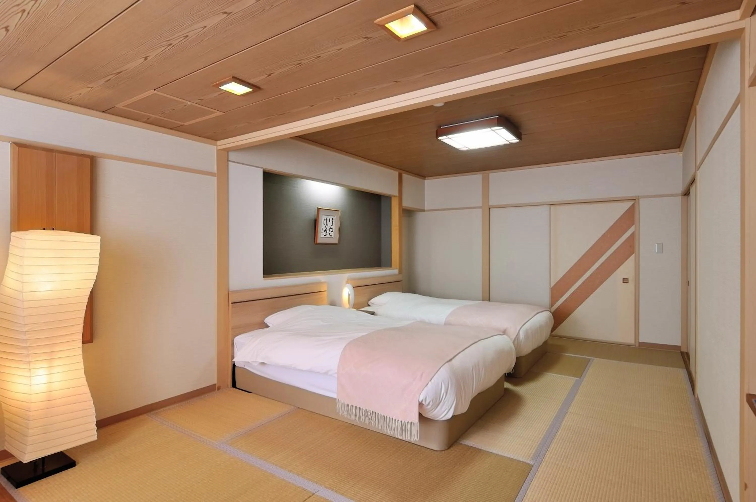 Photo of the whole room, Bed in Hotel Tsubakino