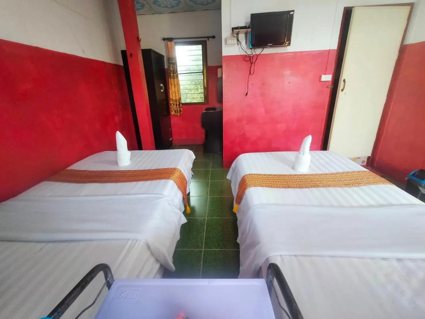 Bed in Sabaydee House at Pai