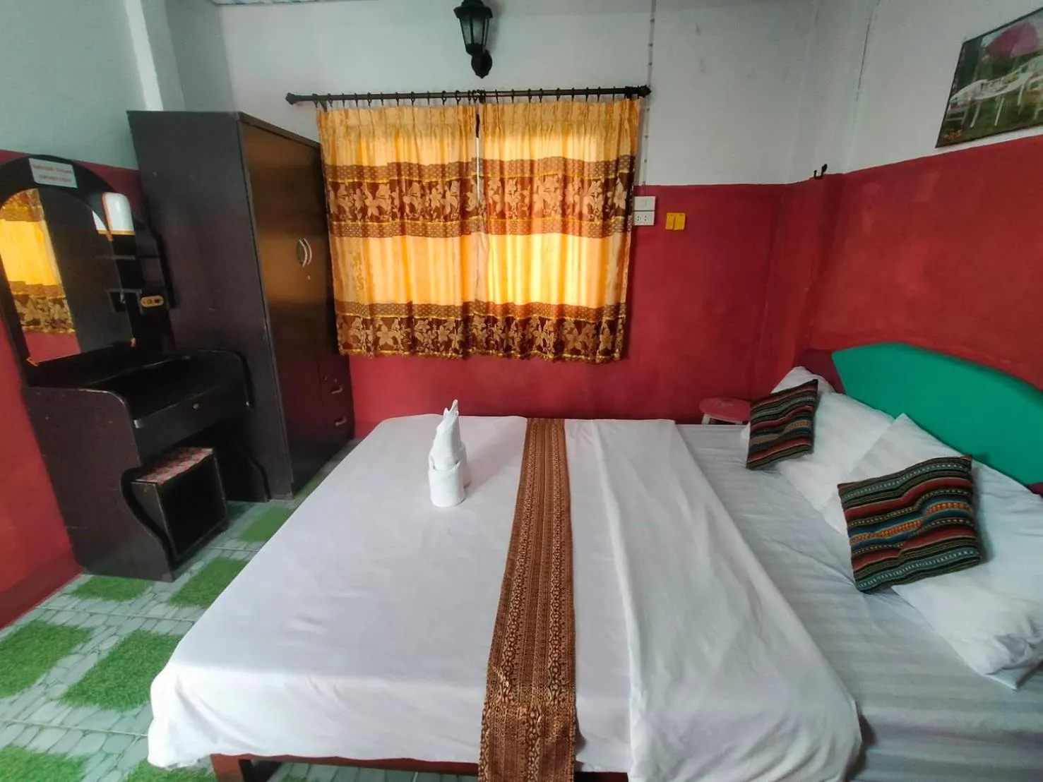 Bed in Sabaydee House at Pai