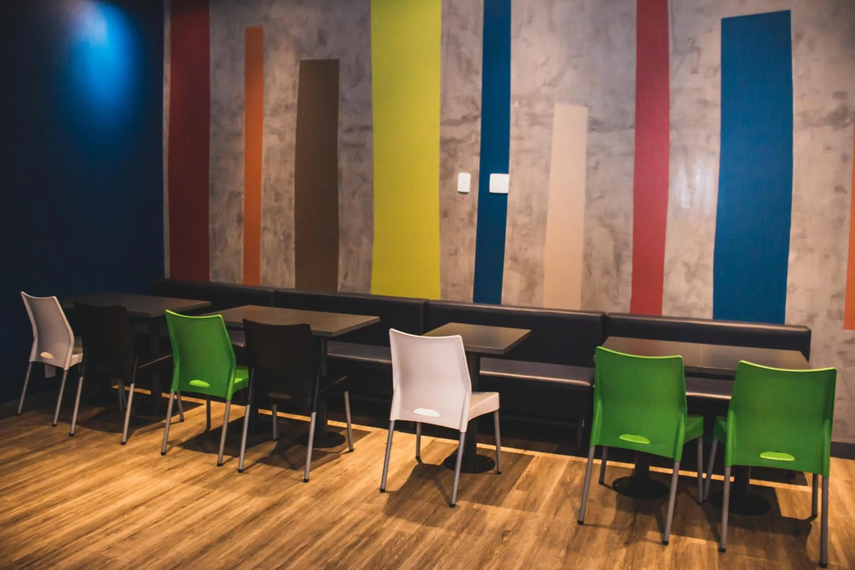 Communal lounge/ TV room in ibis budget Navegantes Itajai