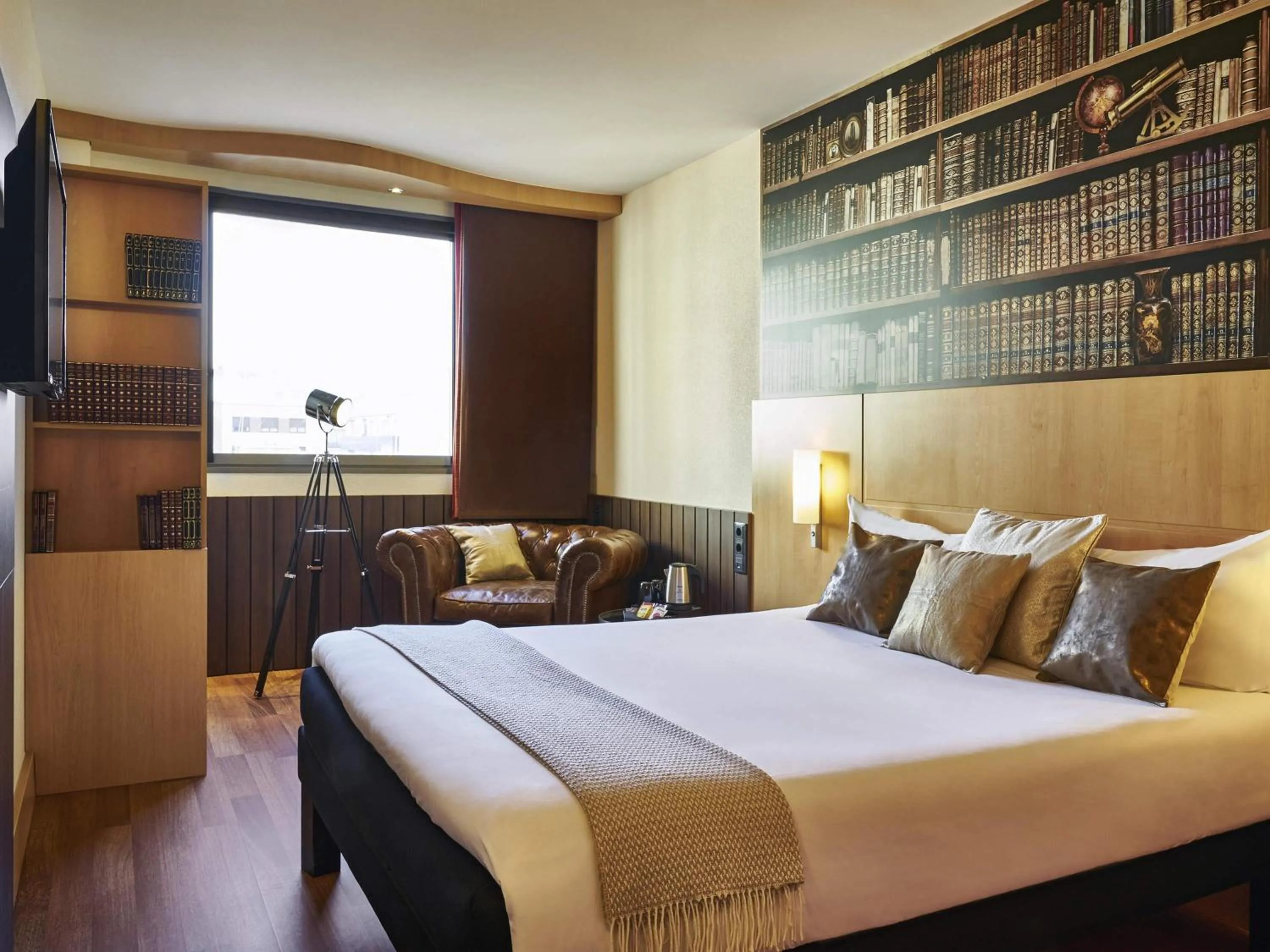 Bedroom, Bed in Ibis Barcelona Centro (Sagrada Familia)