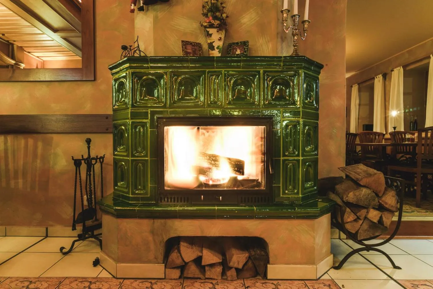 Restaurant/places to eat in Apartments Esplanade