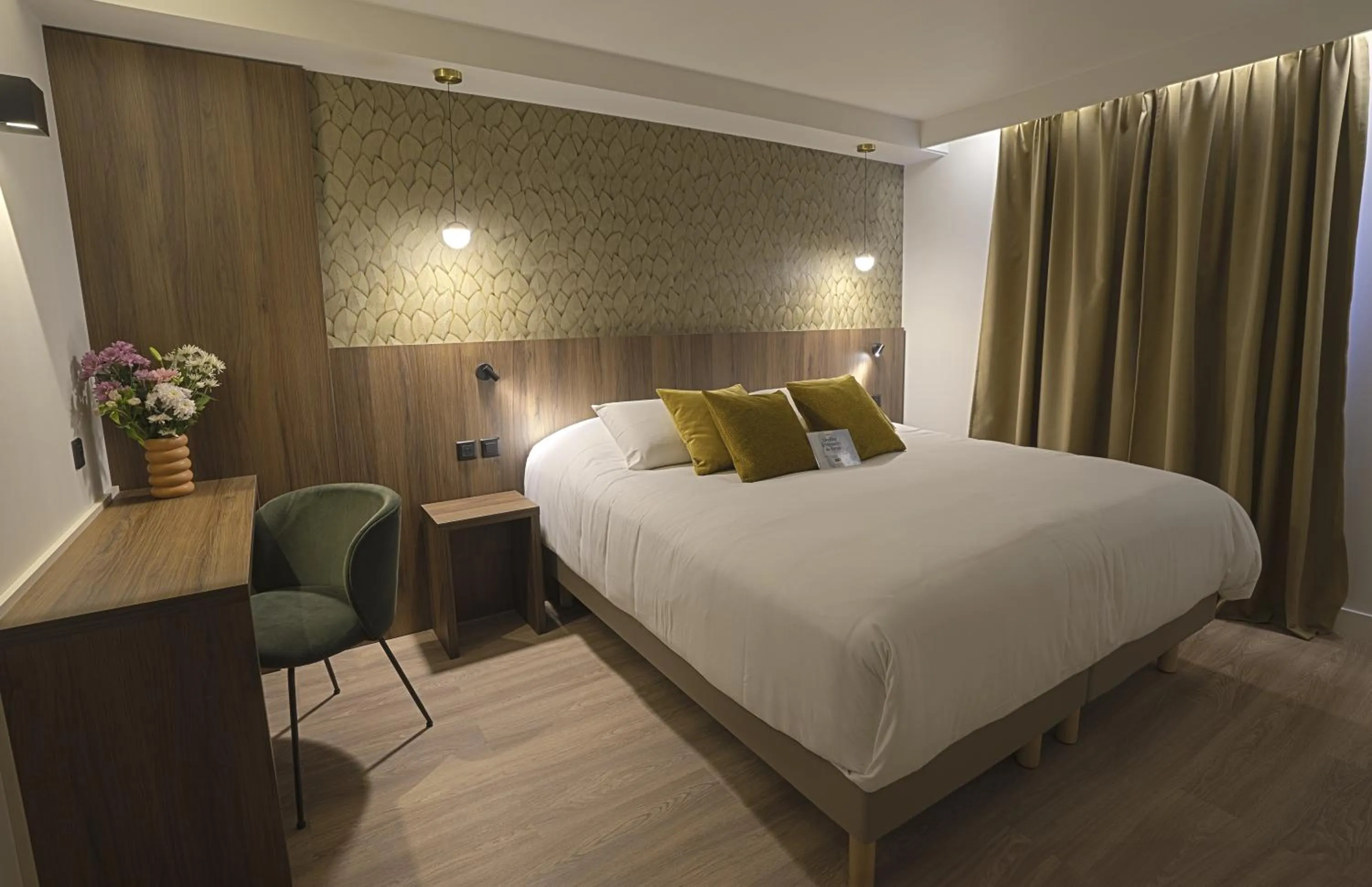 Bed in Kyriad Montpellier Sud - A709