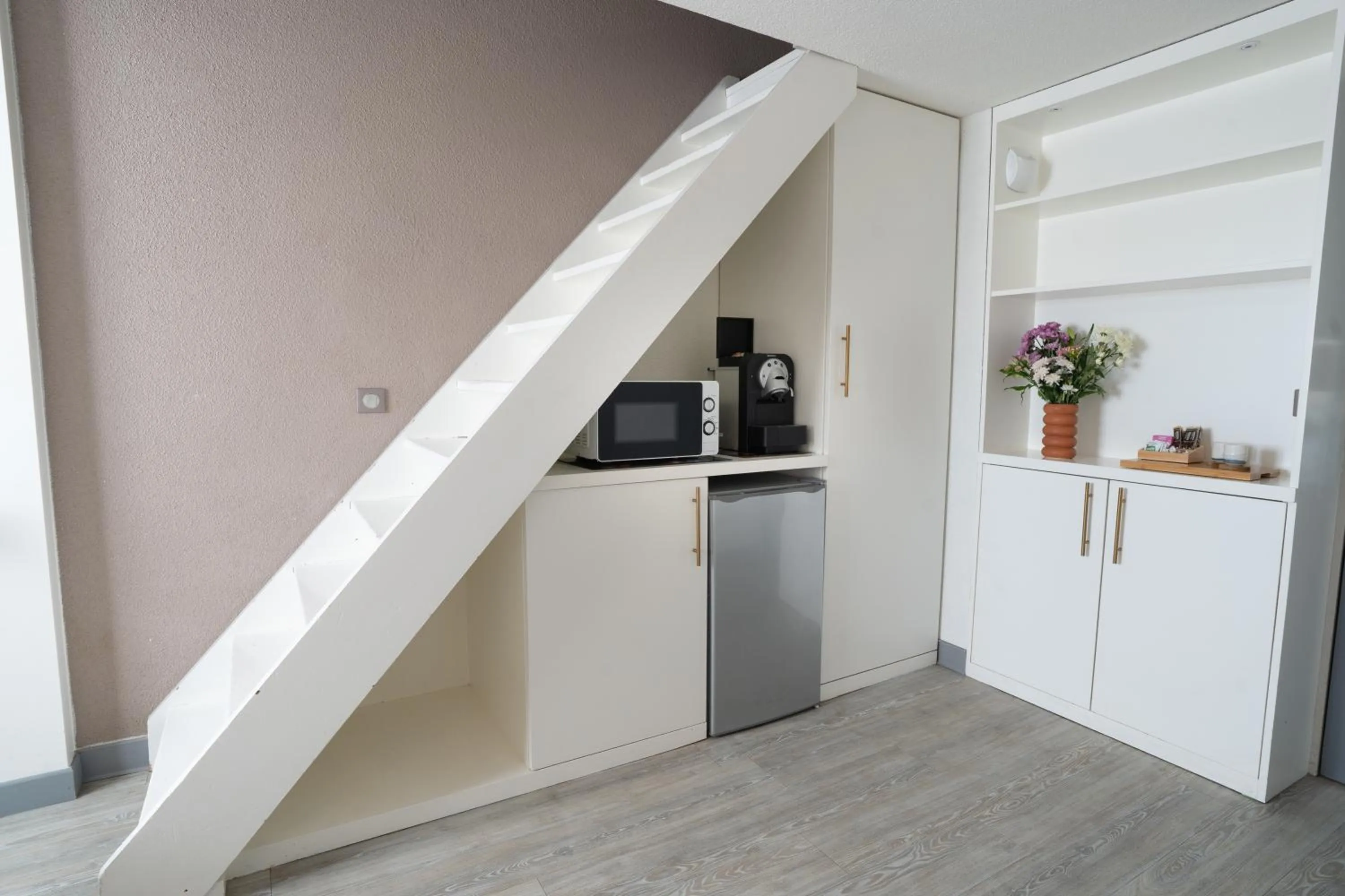 Kitchen or kitchenette in Kyriad Montpellier Sud - A709