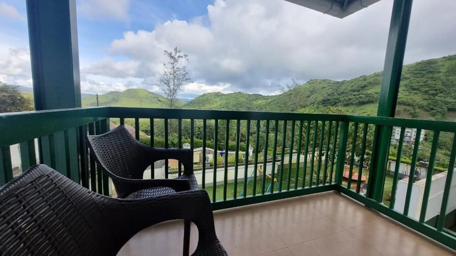 Balcony/Terrace in Palette Hill View Resorts Vagamon