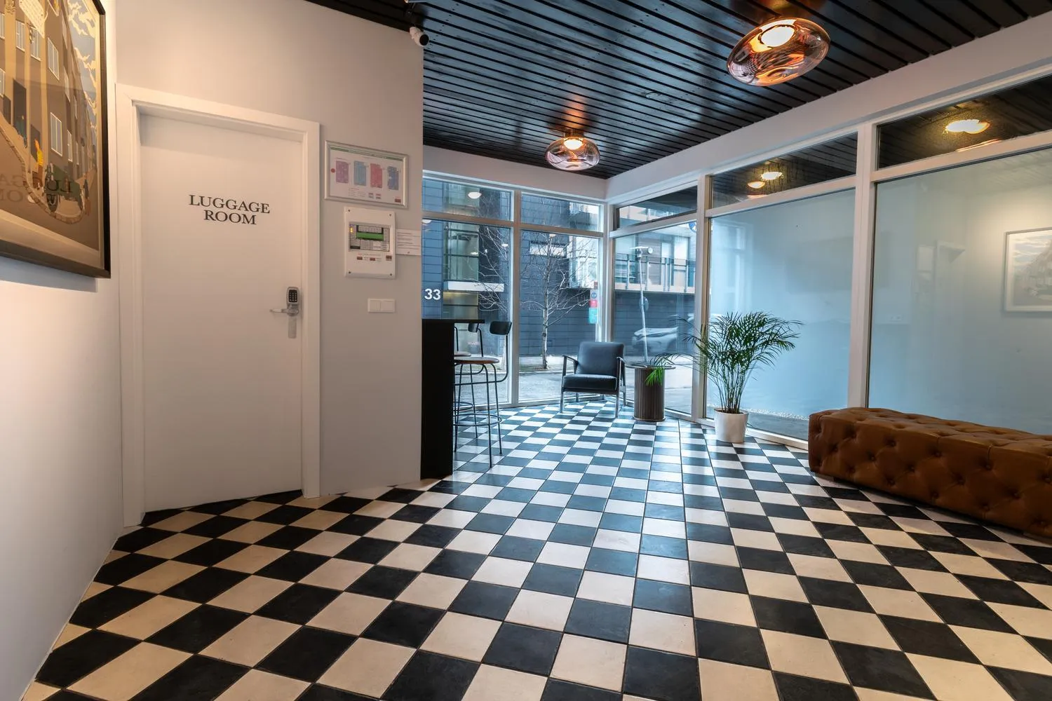 Lobby or reception in The Swan House by Heimaleiga