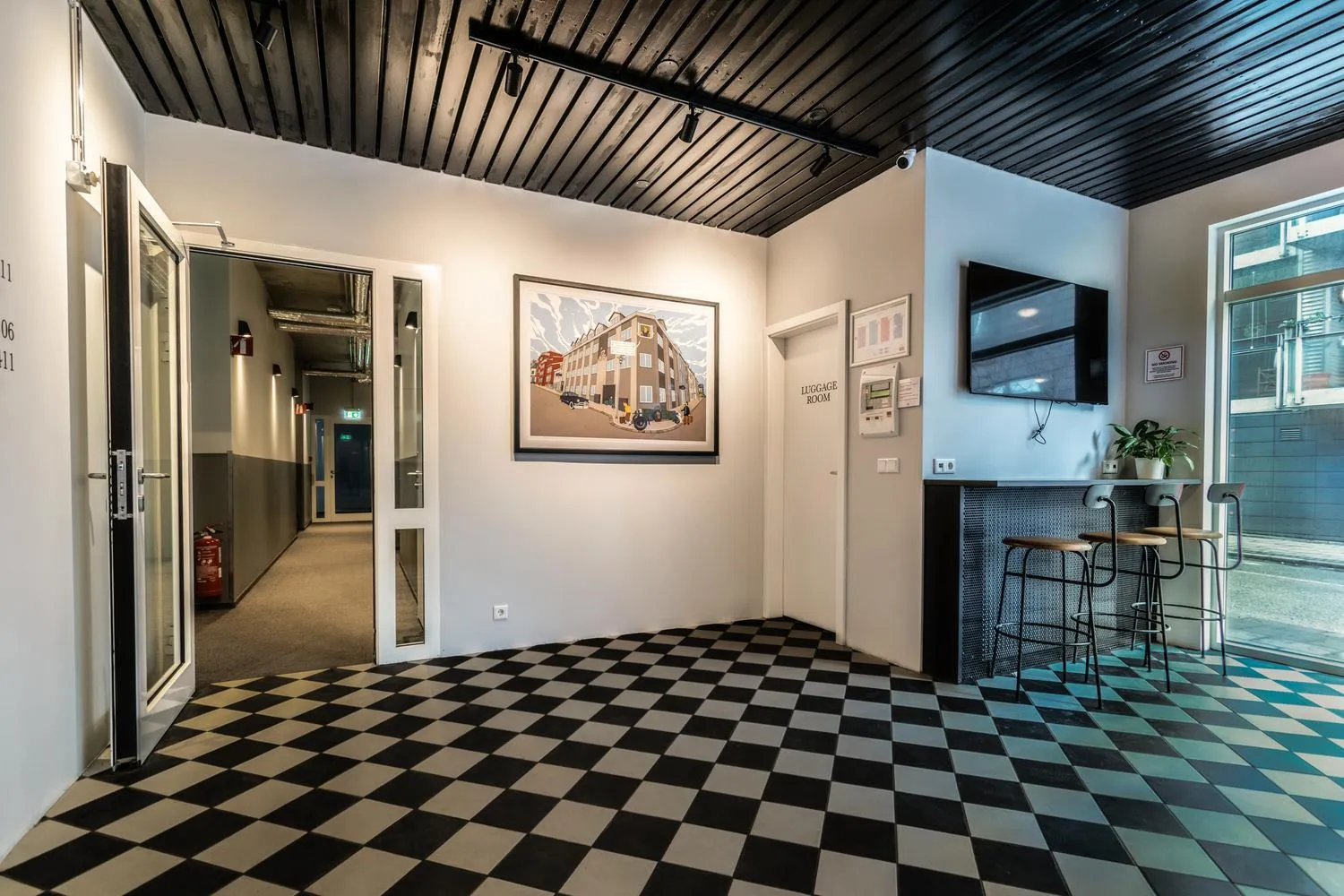 Lobby or reception in The Swan House by Heimaleiga