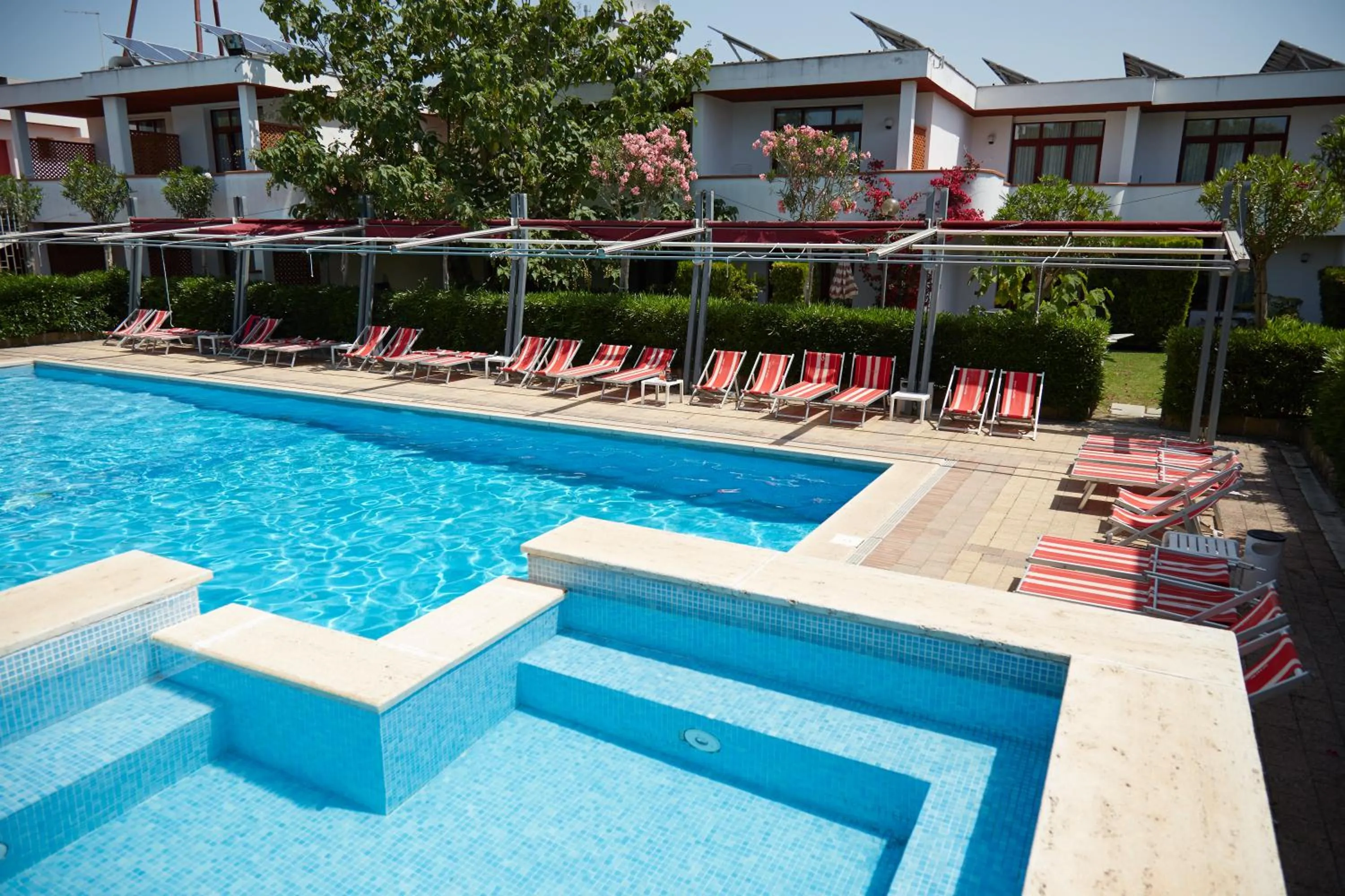Swimming pool in Hotel Residence Key Club