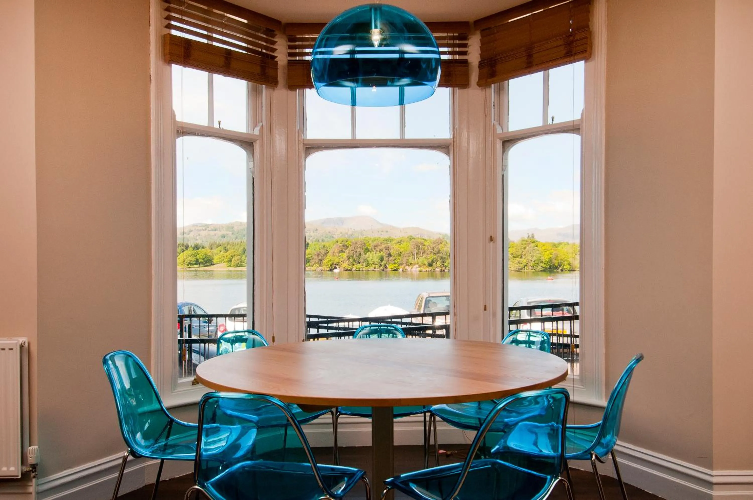 Restaurant/places to eat in YHA Ambleside