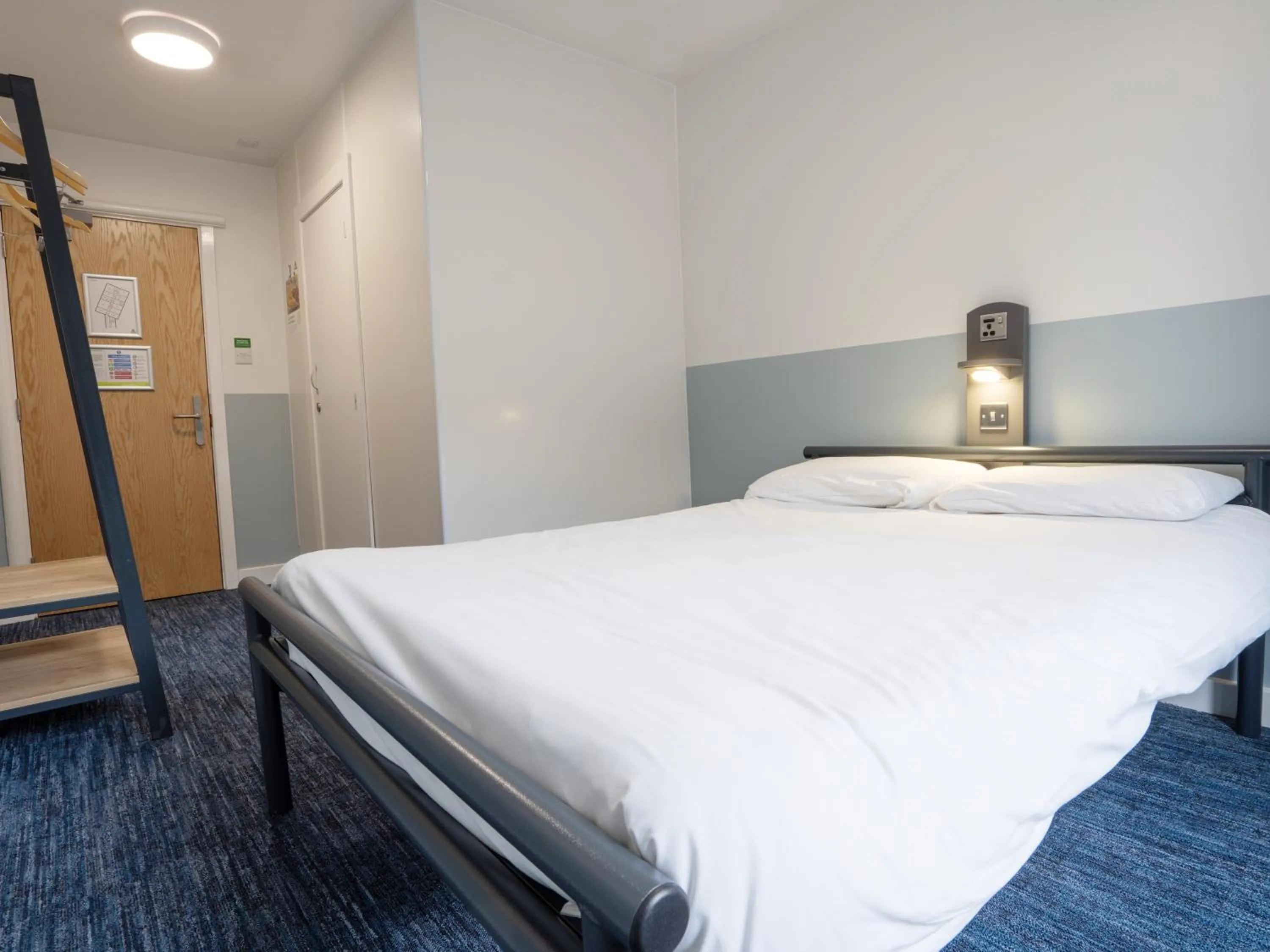 Bedroom, Bed in YHA Manchester