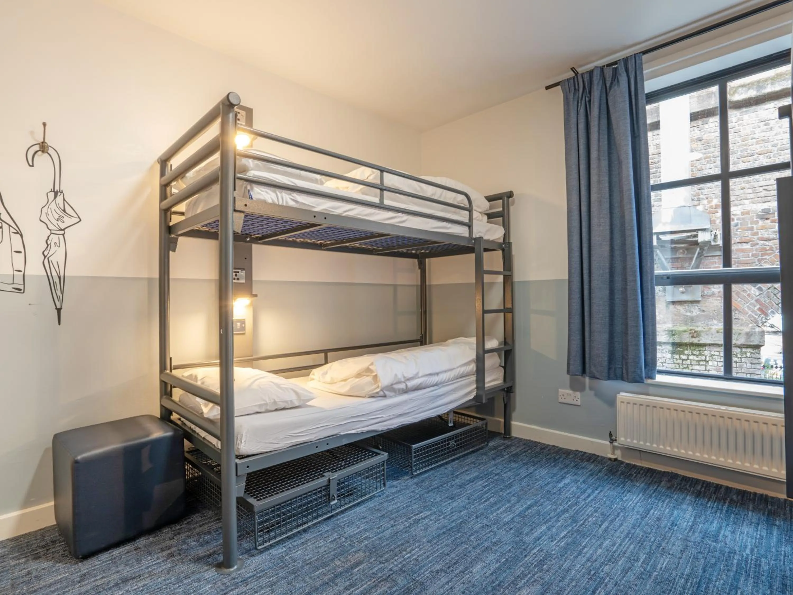 Bedroom, Bed in YHA Manchester