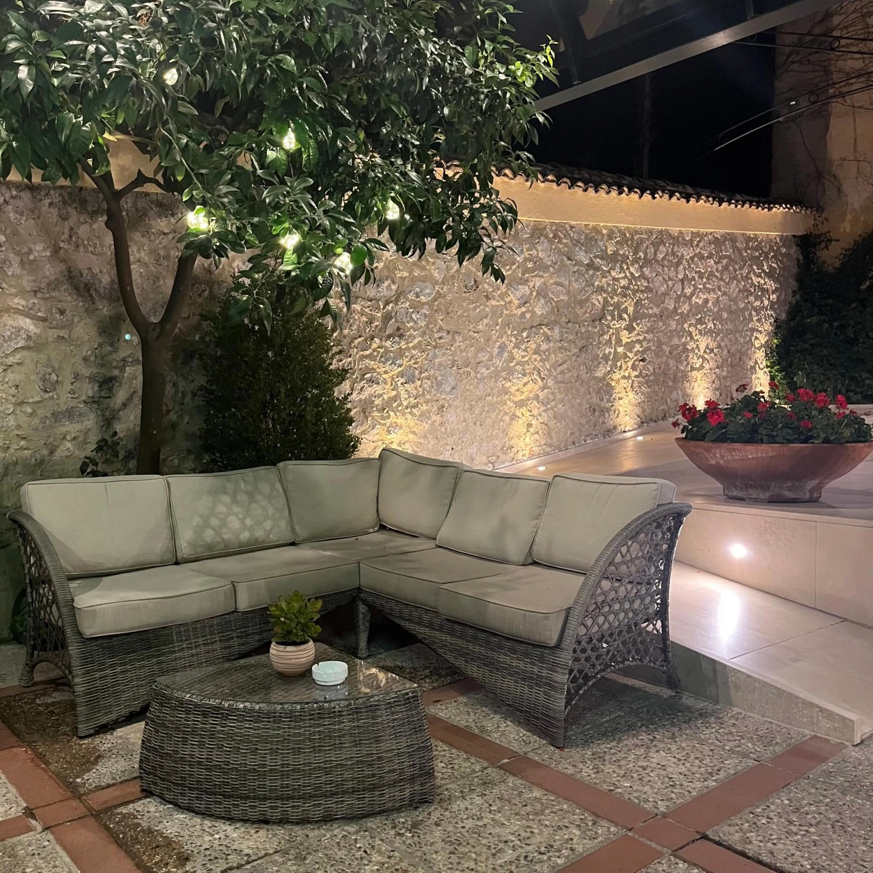 Garden in Villa Euchelia