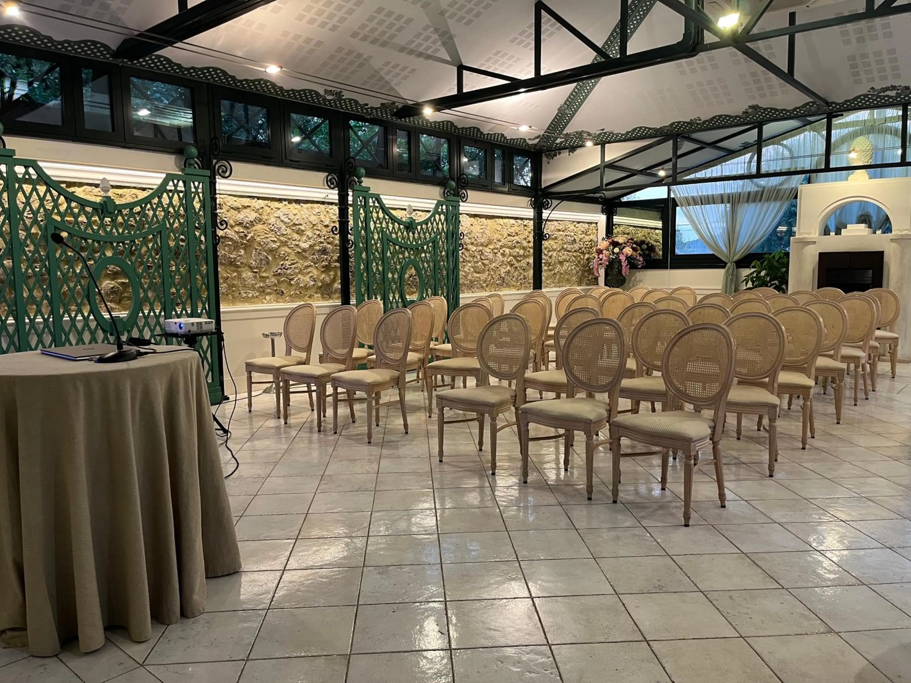 Meeting/conference room in Villa Euchelia