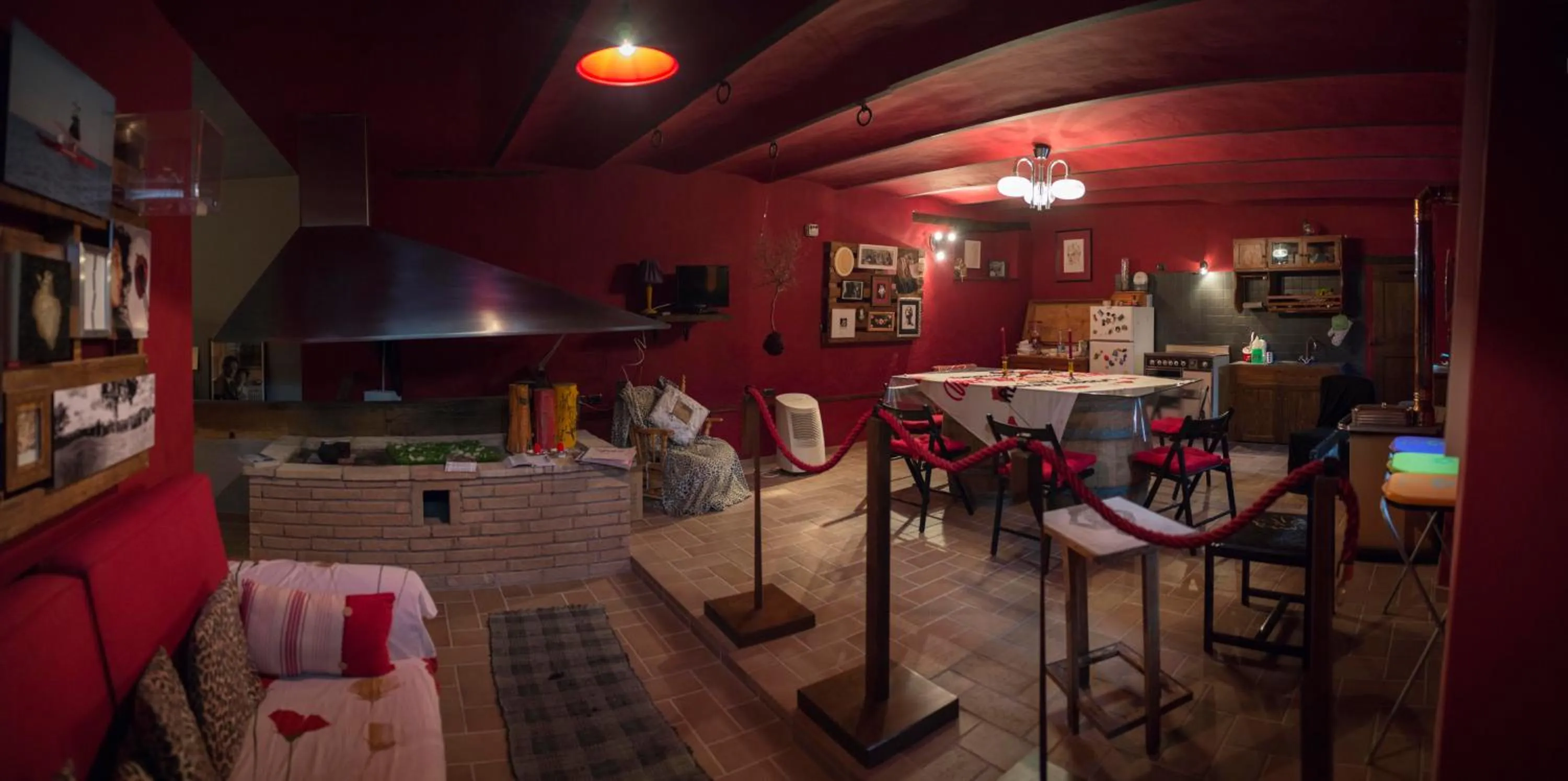 Communal lounge/ TV room in Casa Sponge B&B