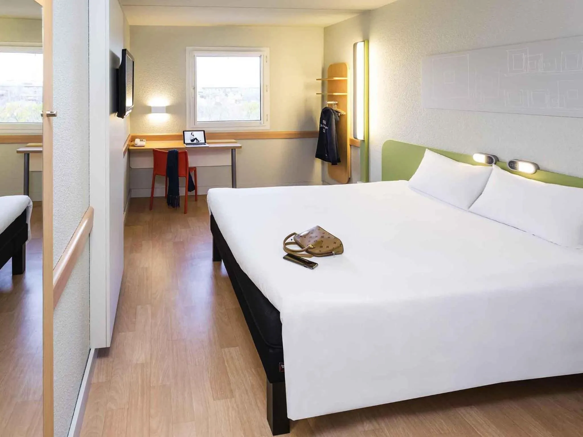 Bedroom, Bed in Ibis Budget Madrid Alcorcón Móstoles