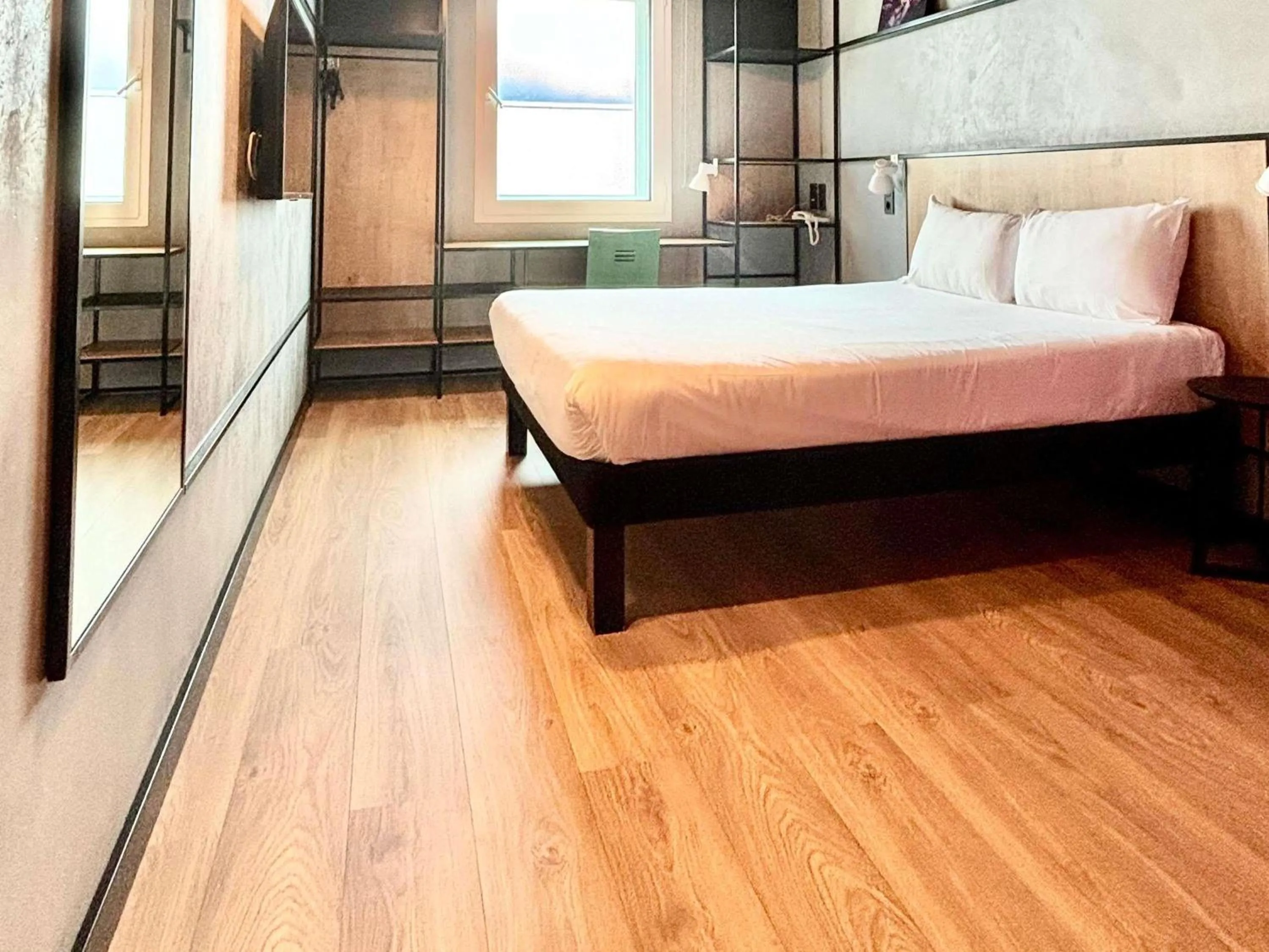 Bedroom, Bed in Ibis Montmelo Granollers