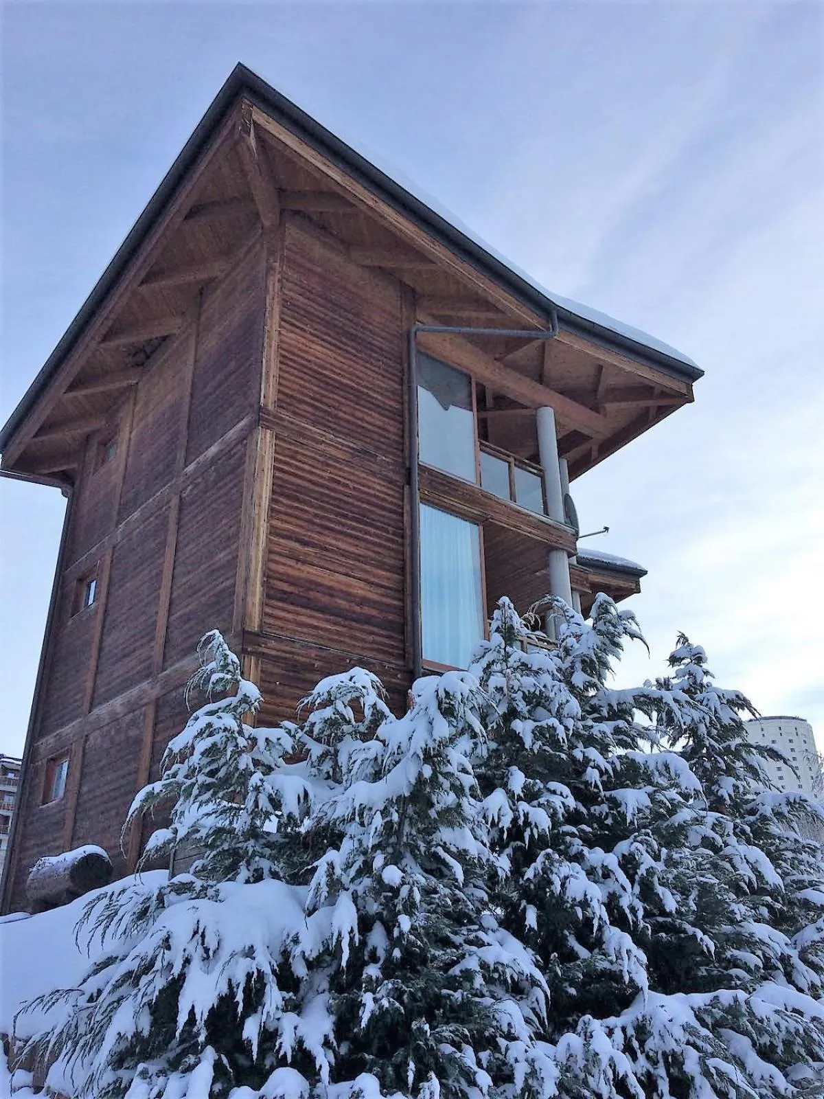 Property building in Shackleton Chalet