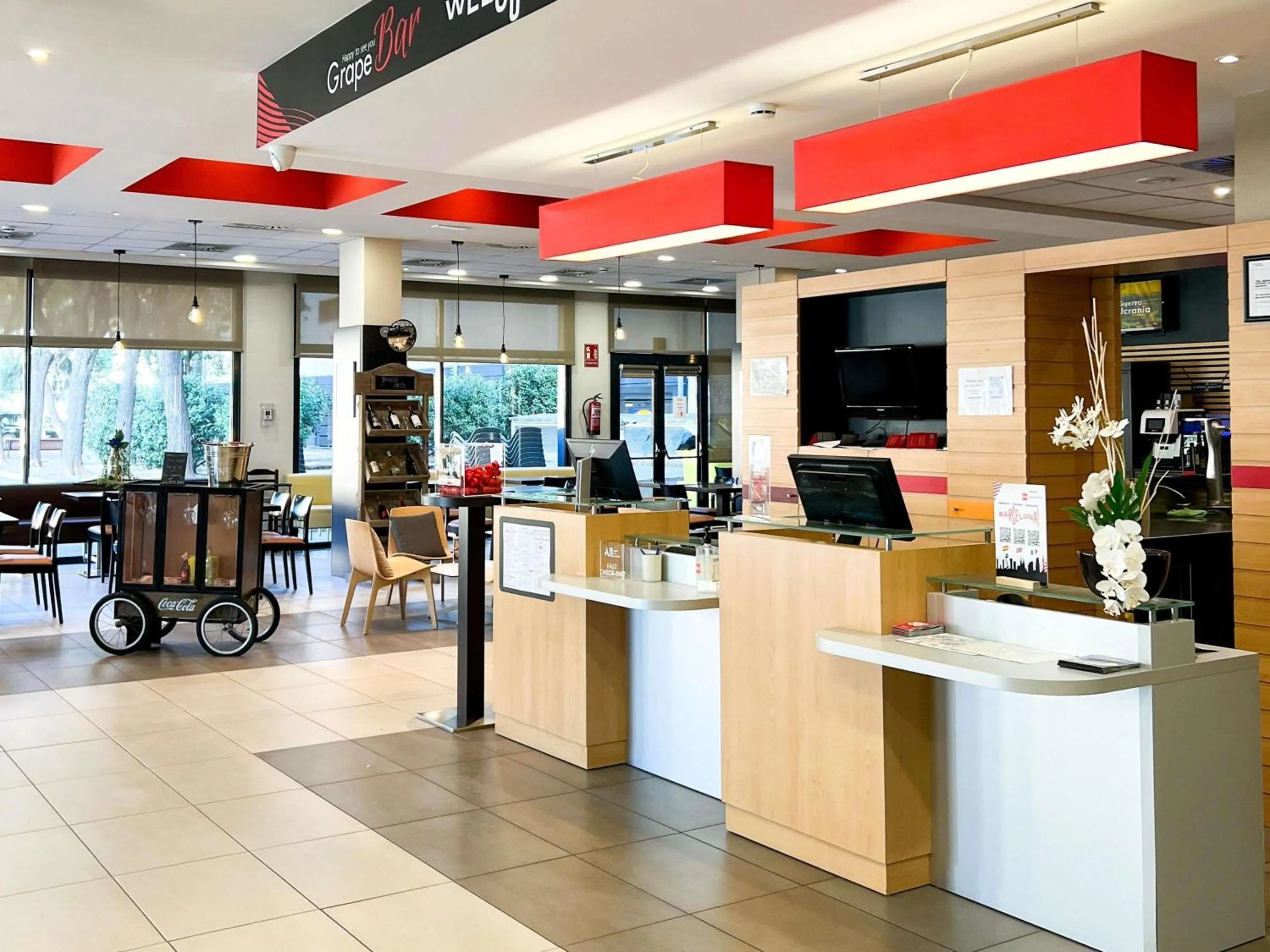 Property building in Ibis Ripollet