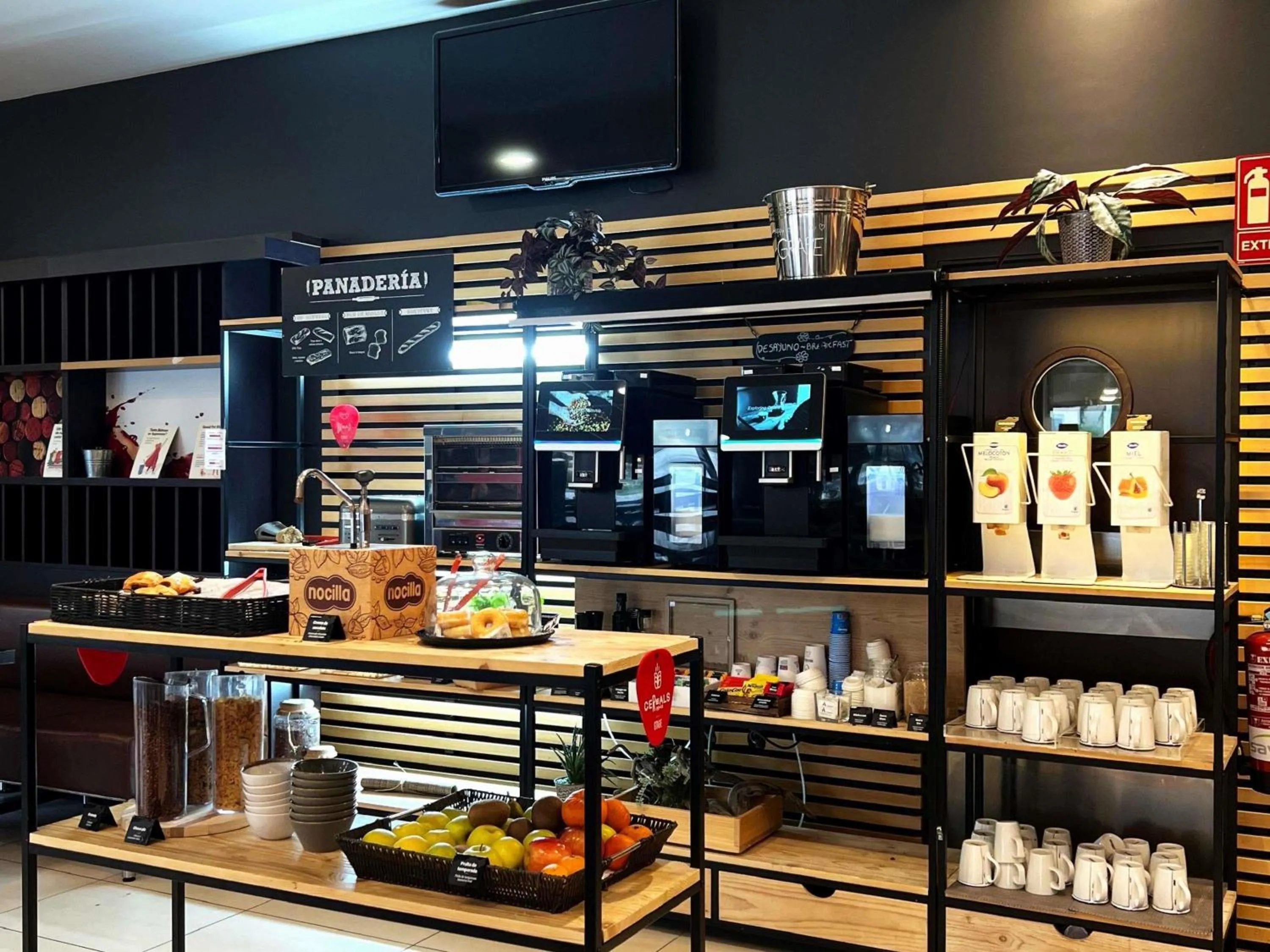 Breakfast in Ibis Ripollet