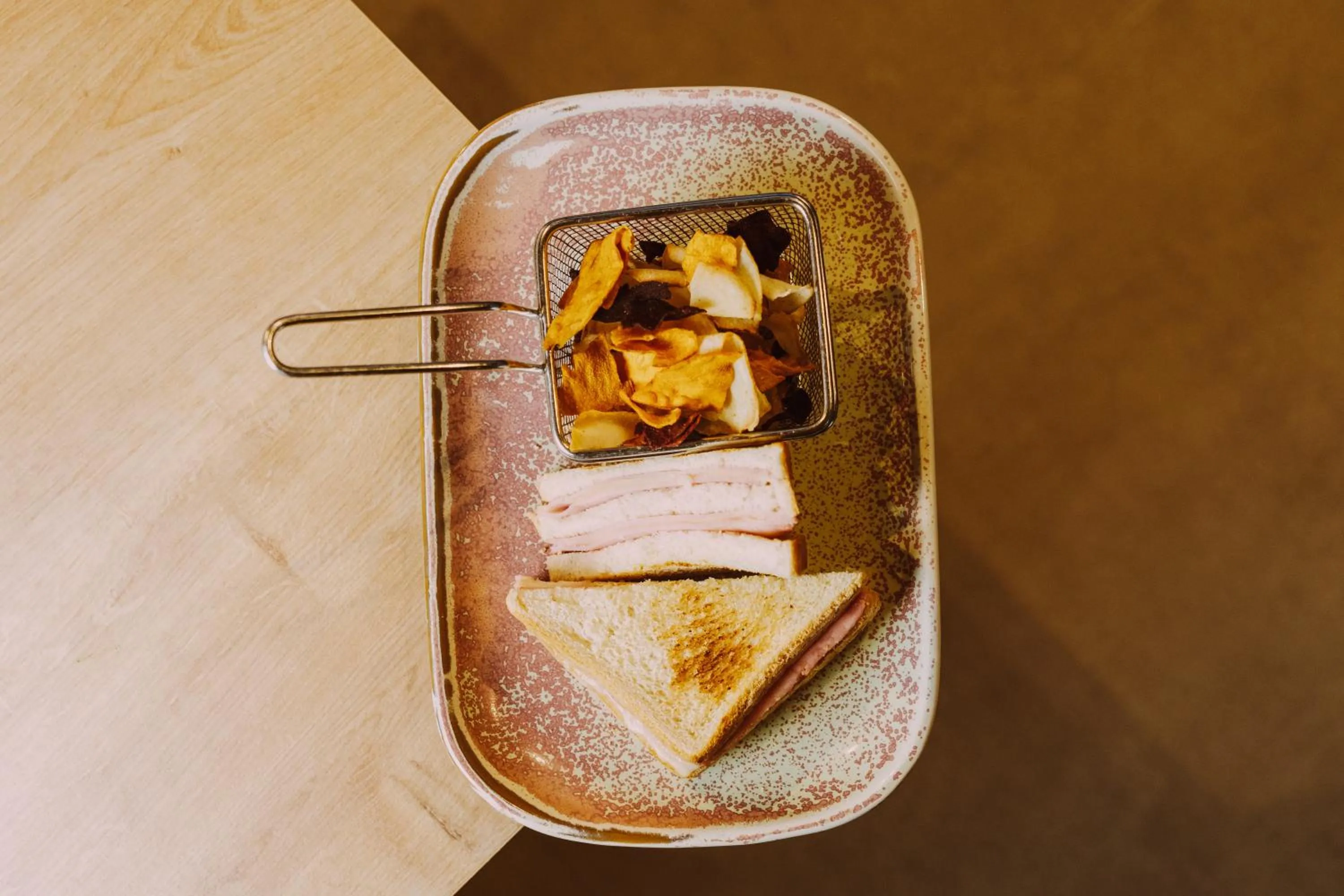 Restaurant/places to eat in Ibis Valladolid