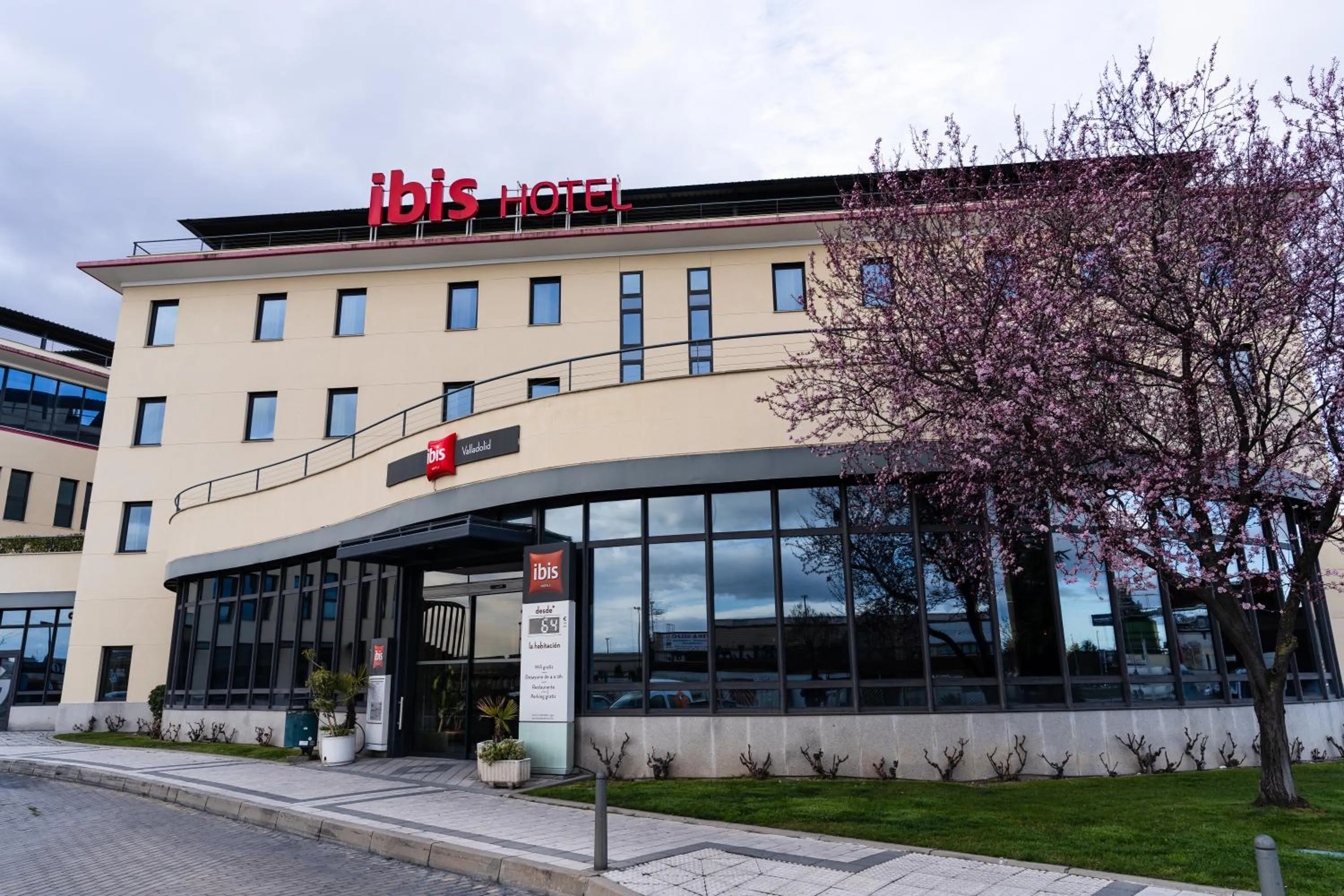 Property building in Ibis Valladolid