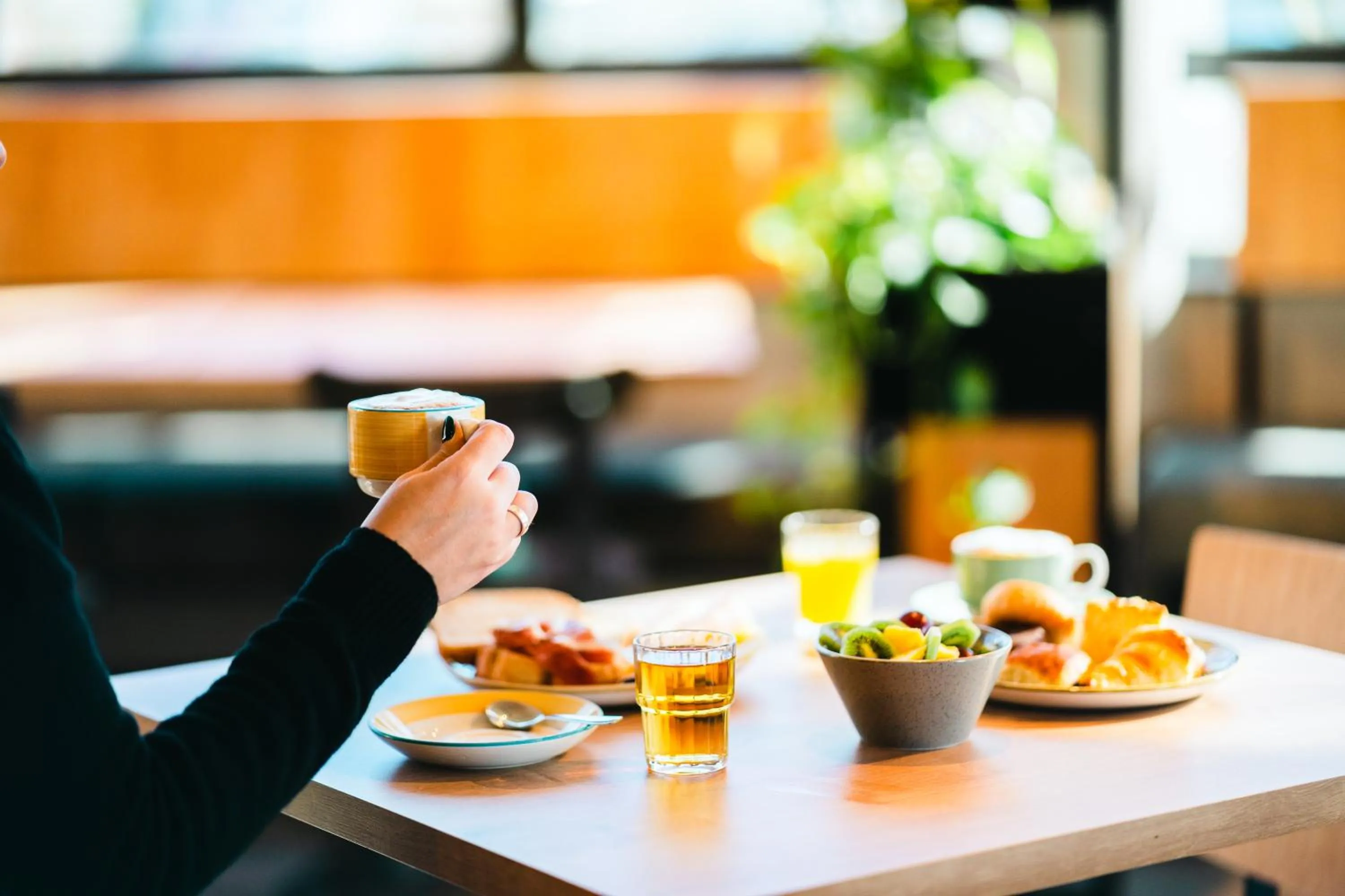 Buffet breakfast in Ibis Valladolid
