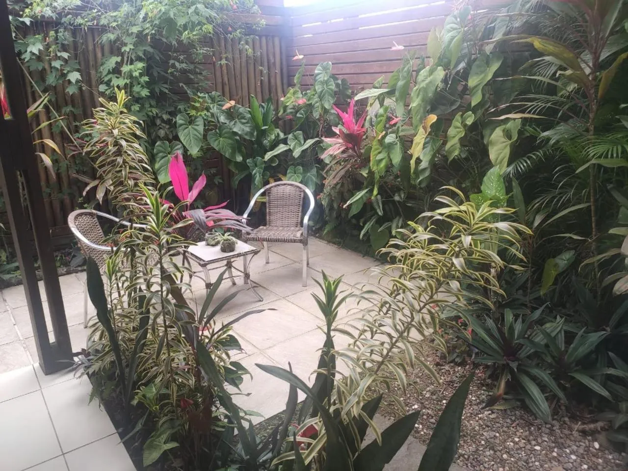 Patio in Eliconial Paraty Pousada