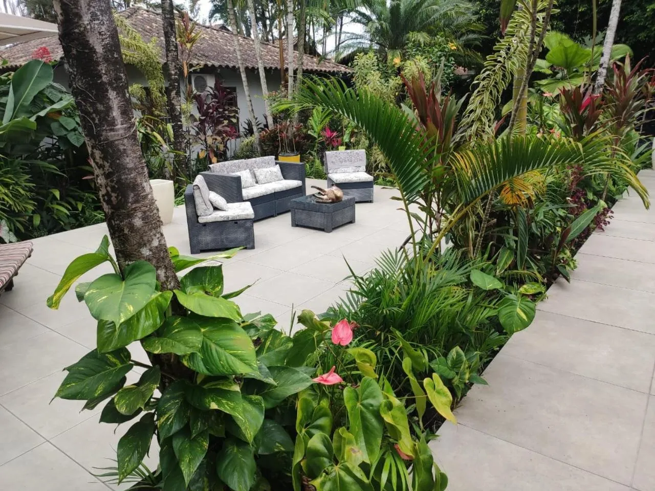 Garden view in Eliconial Paraty Pousada