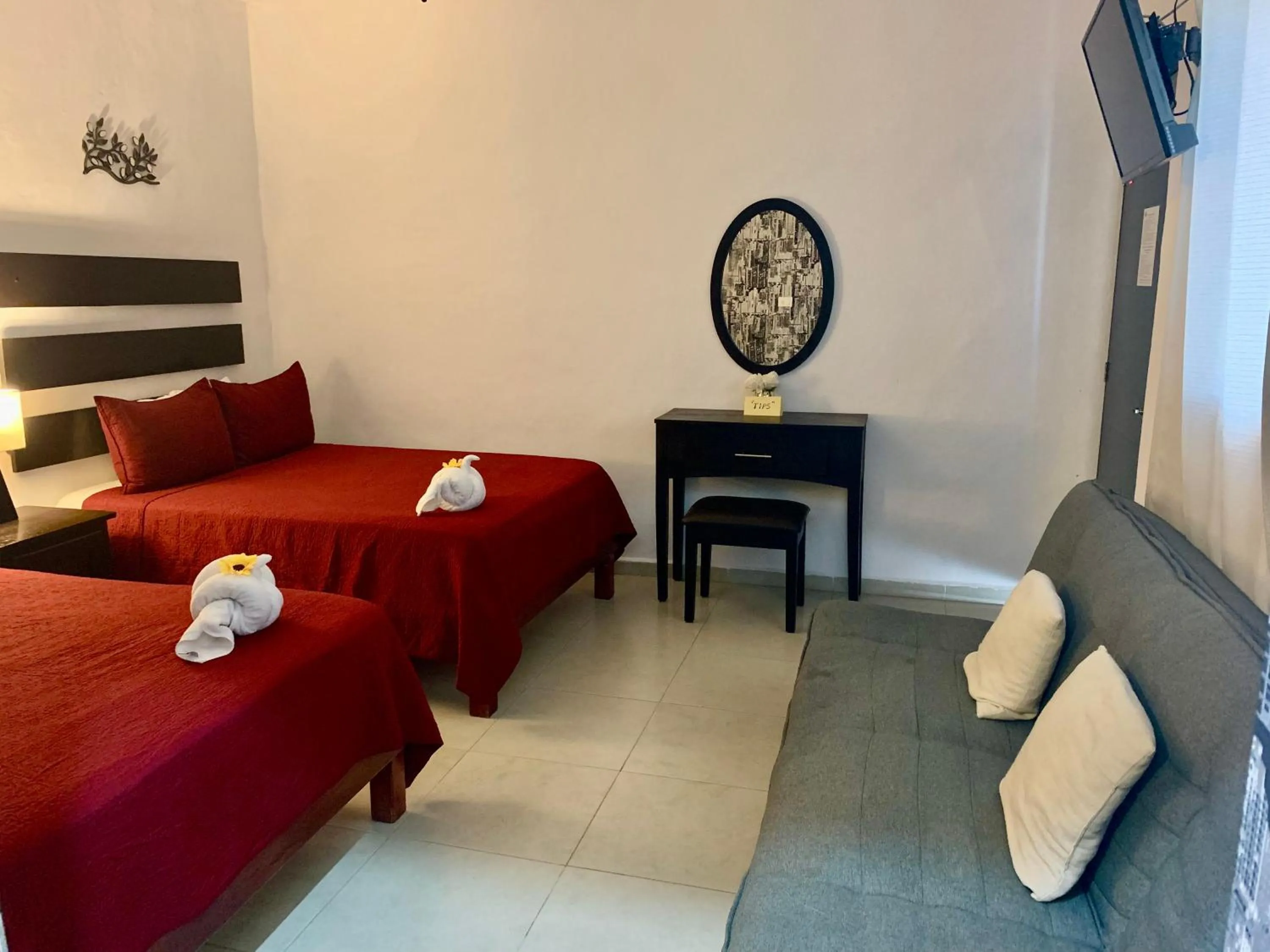 Photo of the whole room, Bed in Hotel La Casa del Capi