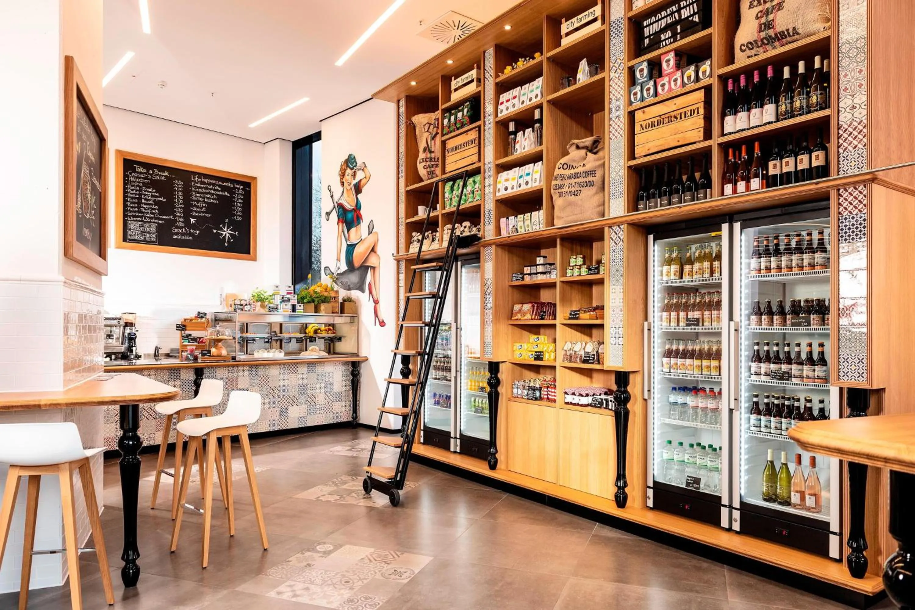 Restaurant/places to eat in Airport Plaza Hotel Hamburg