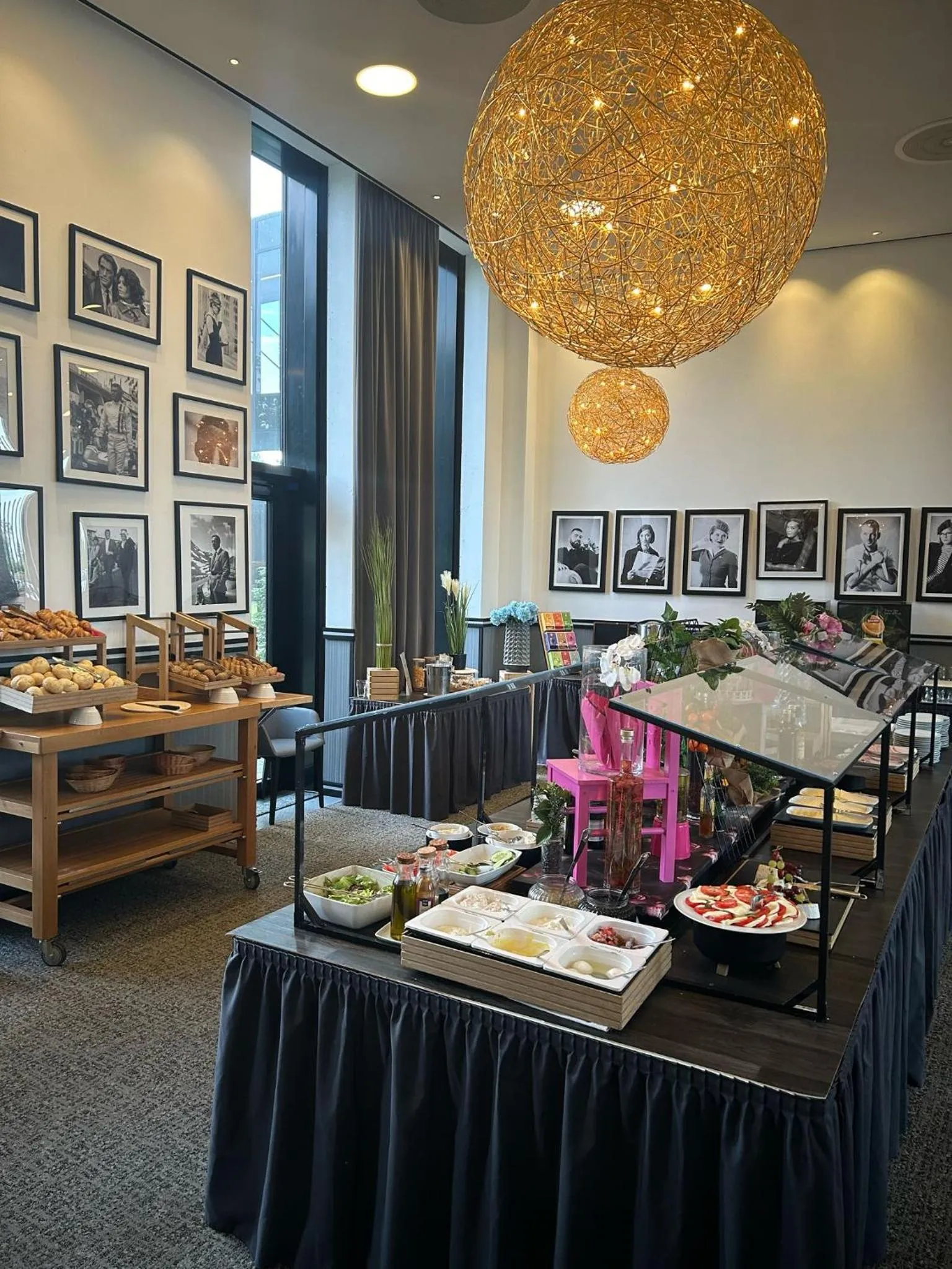 Breakfast in Airport Plaza Hotel Hamburg