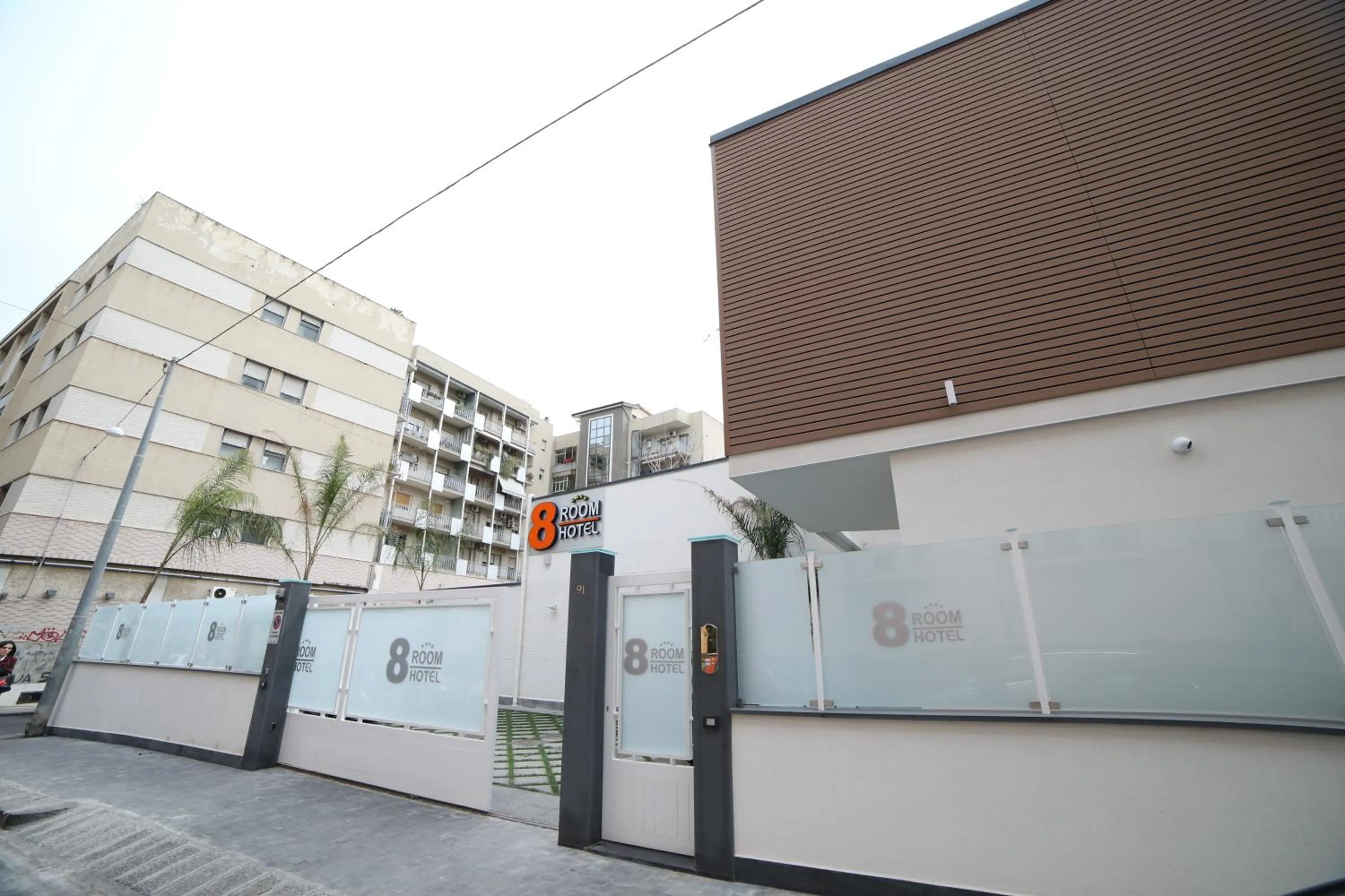 Property building in 8room Hotel