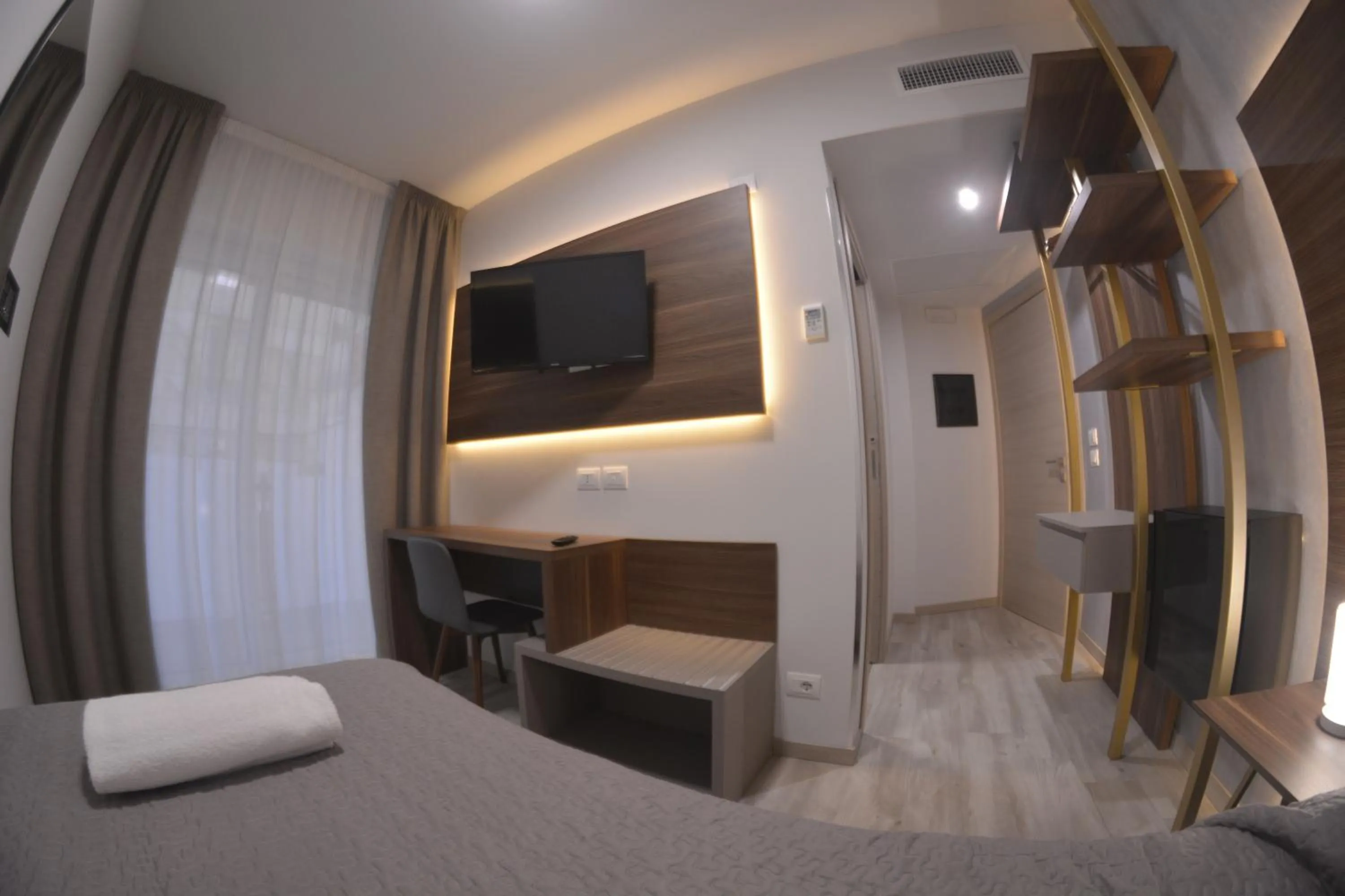 Photo of the whole room, Bed in 8room Hotel